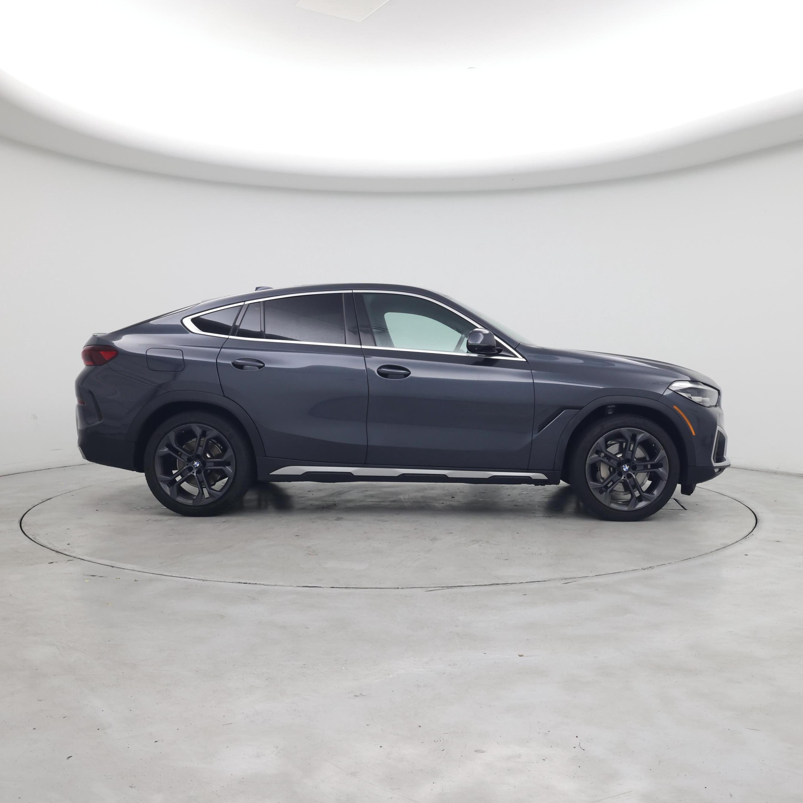 Thumbnail: 2021 BMW X6 - 7