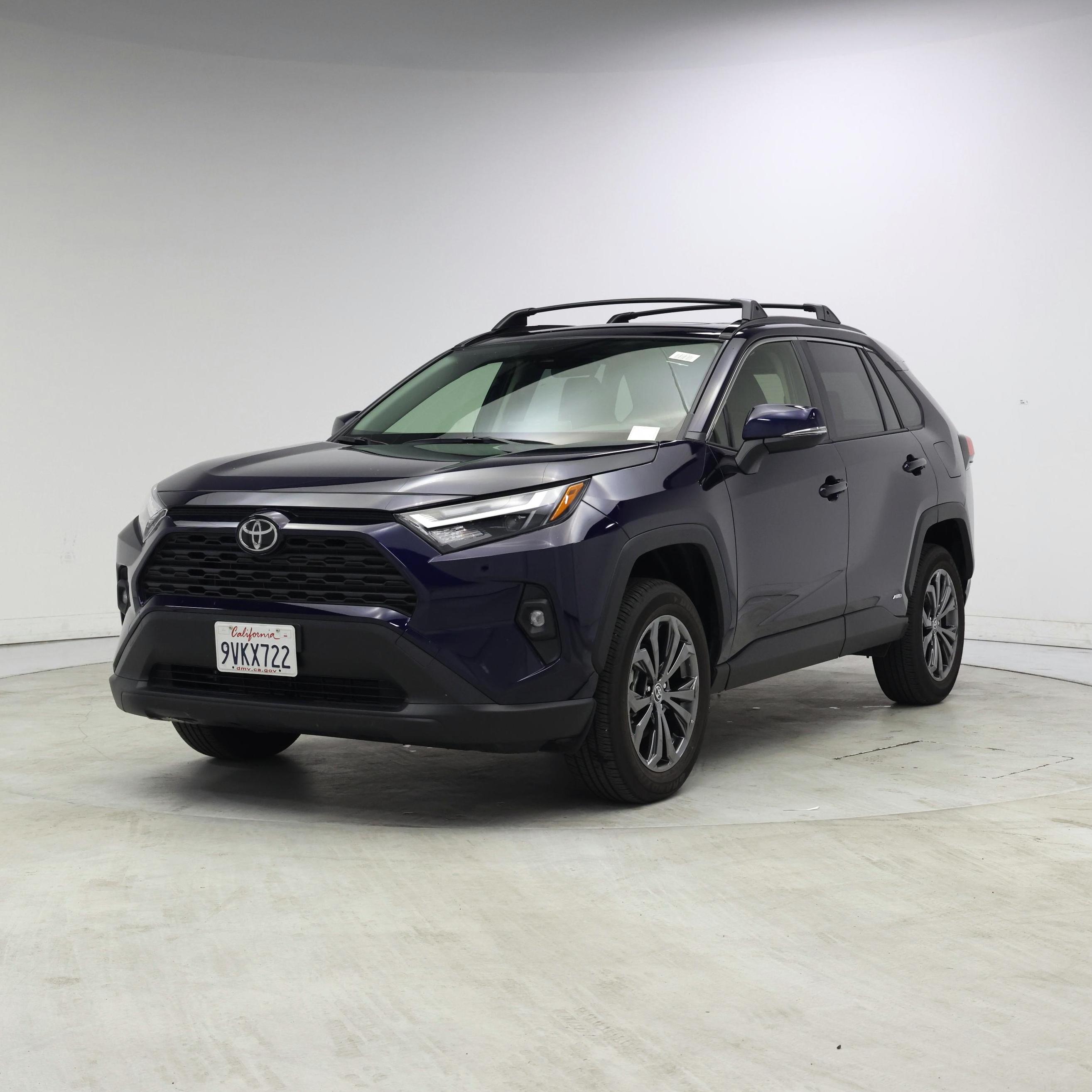 Thumbnail: 2025 Toyota RAV4 - 4