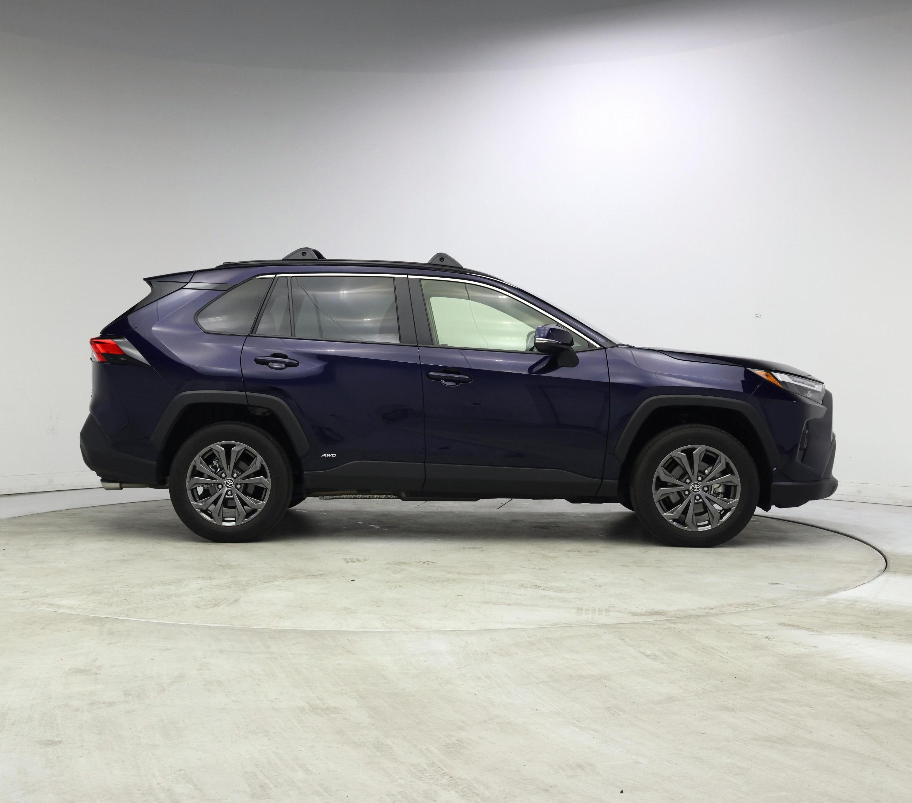 Thumbnail: 2025 Toyota RAV4 - 7