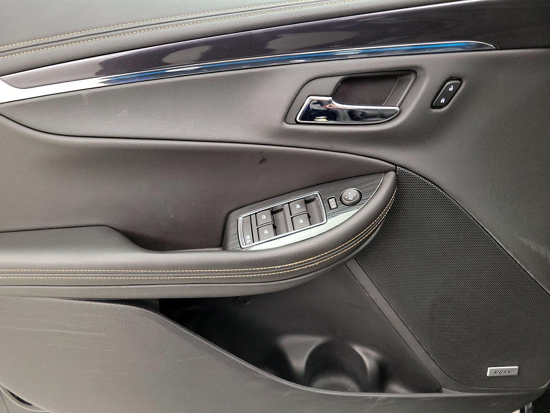 Thumbnail: 2016 Chevrolet Impala - 12