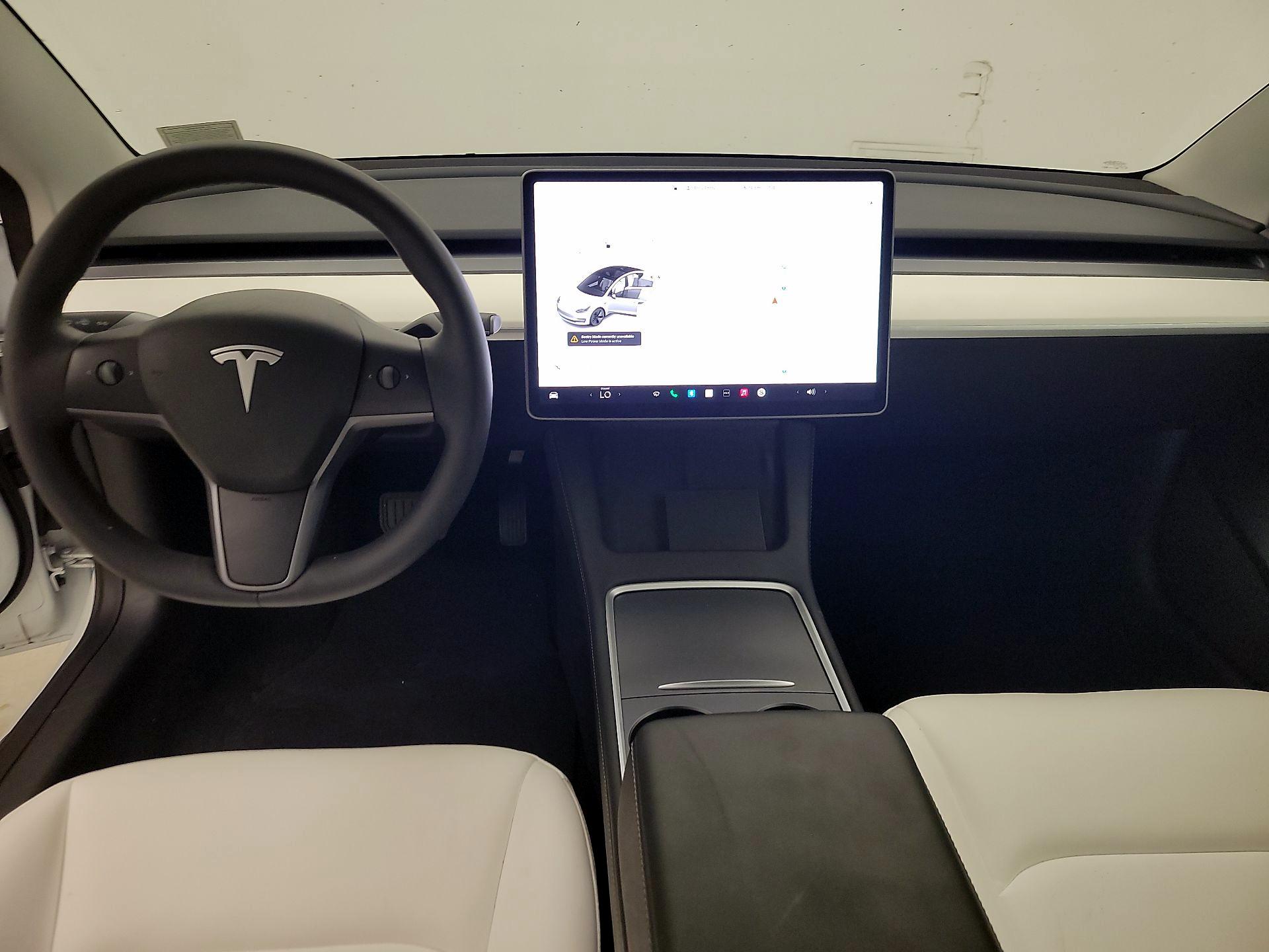 Thumbnail: 2023 Tesla Model 3 - 9