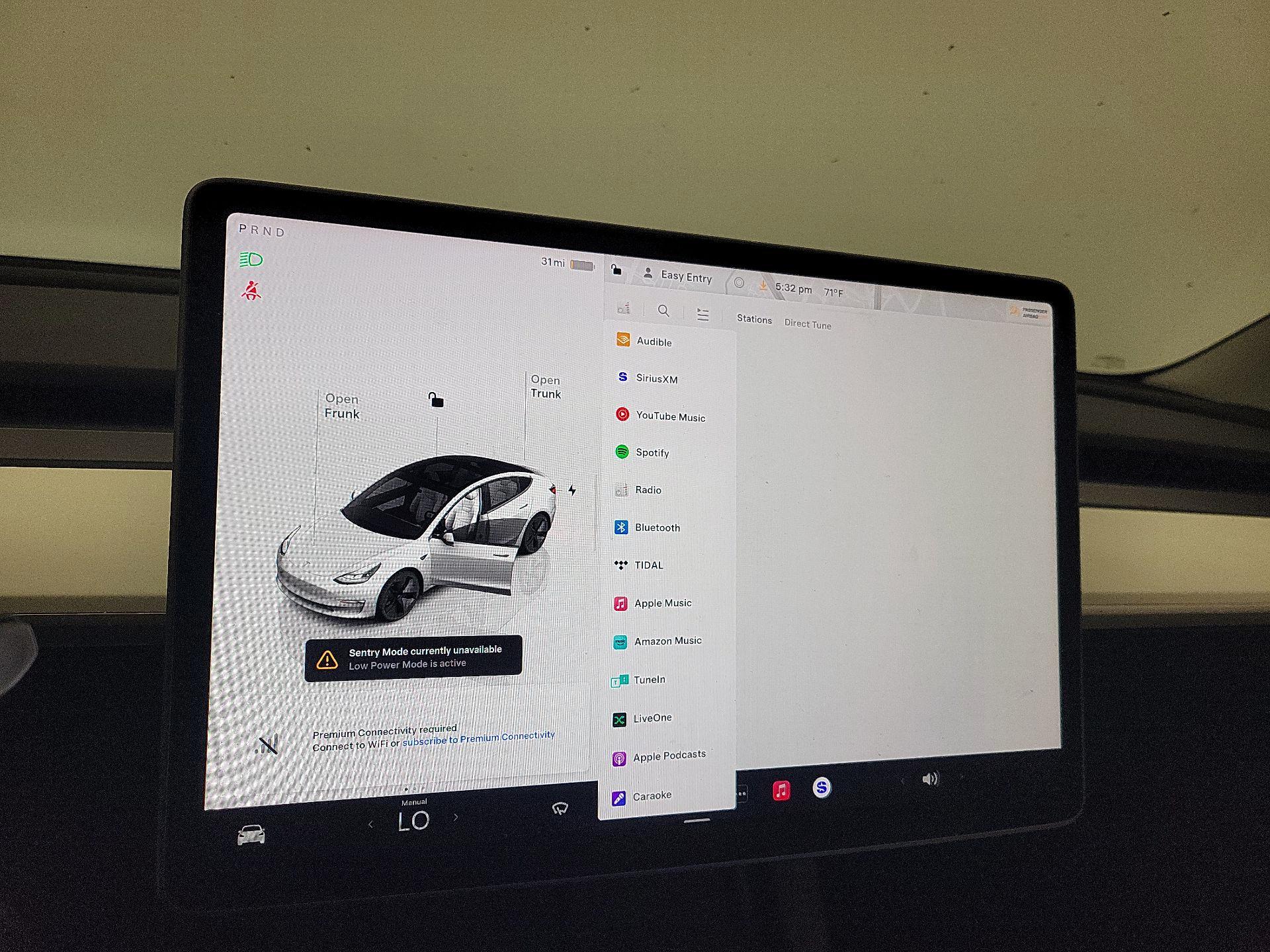 Thumbnail: 2023 Tesla Model 3 - 15