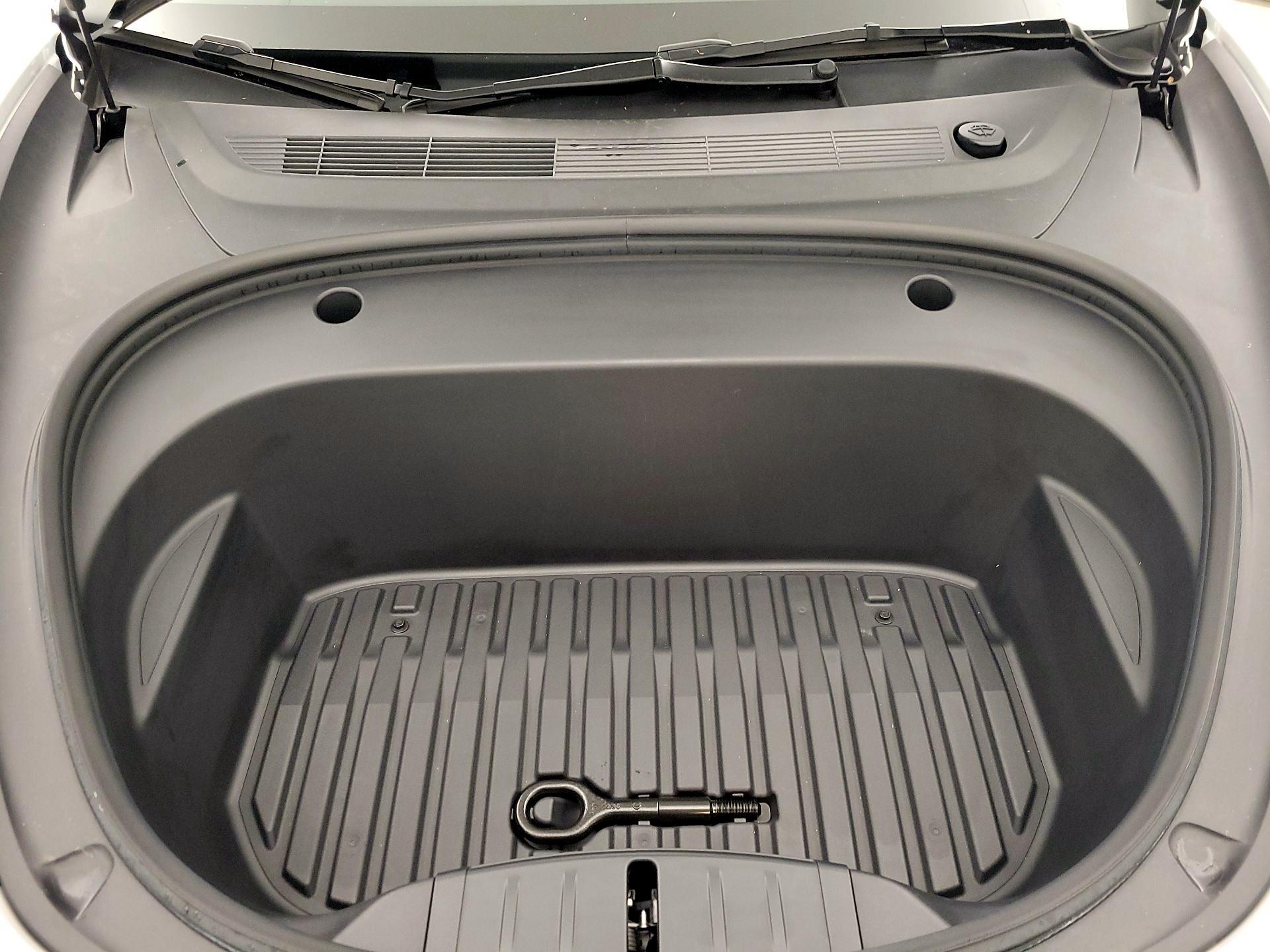 Thumbnail: 2023 Tesla Model 3 - 20
