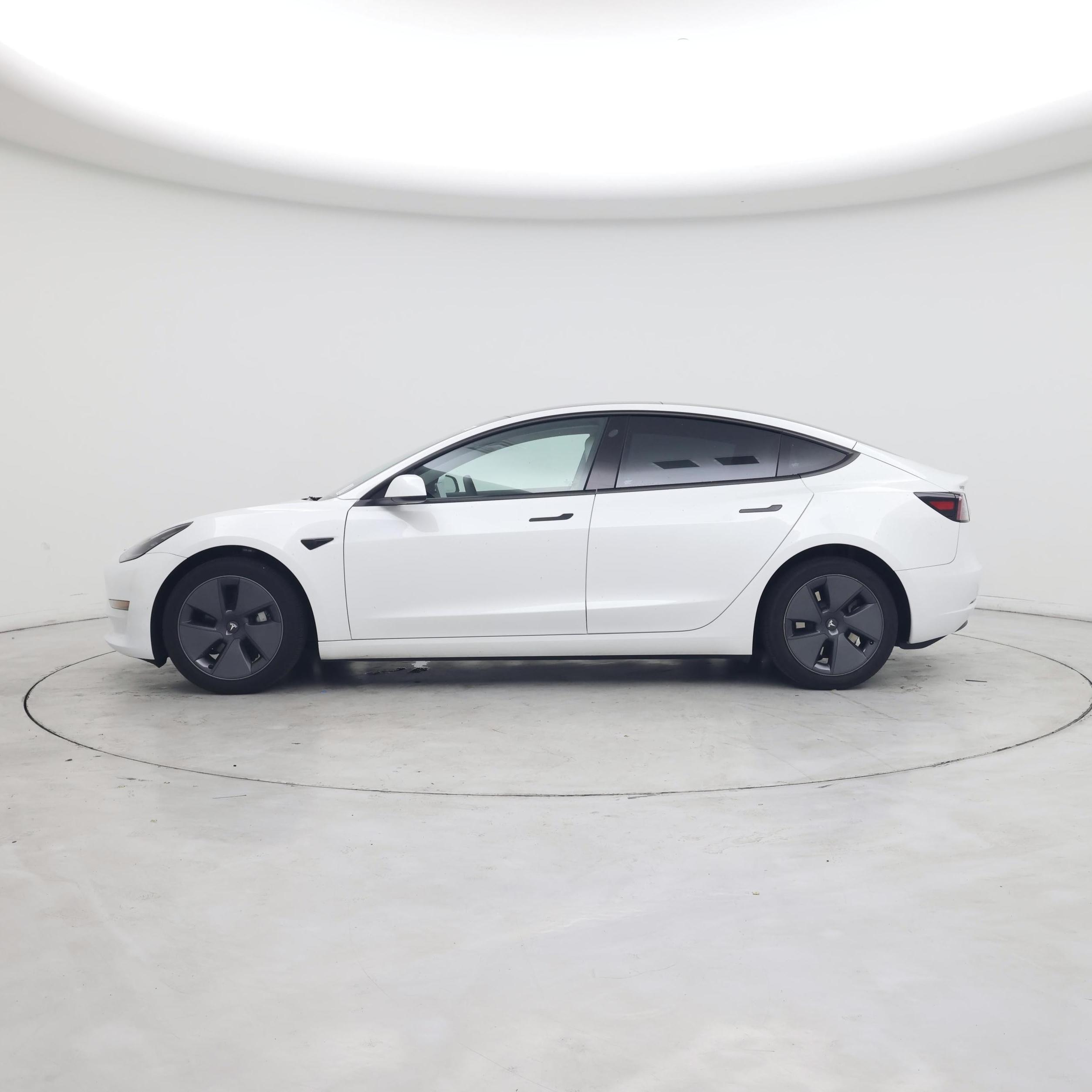 Thumbnail: 2023 Tesla Model 3 - 3