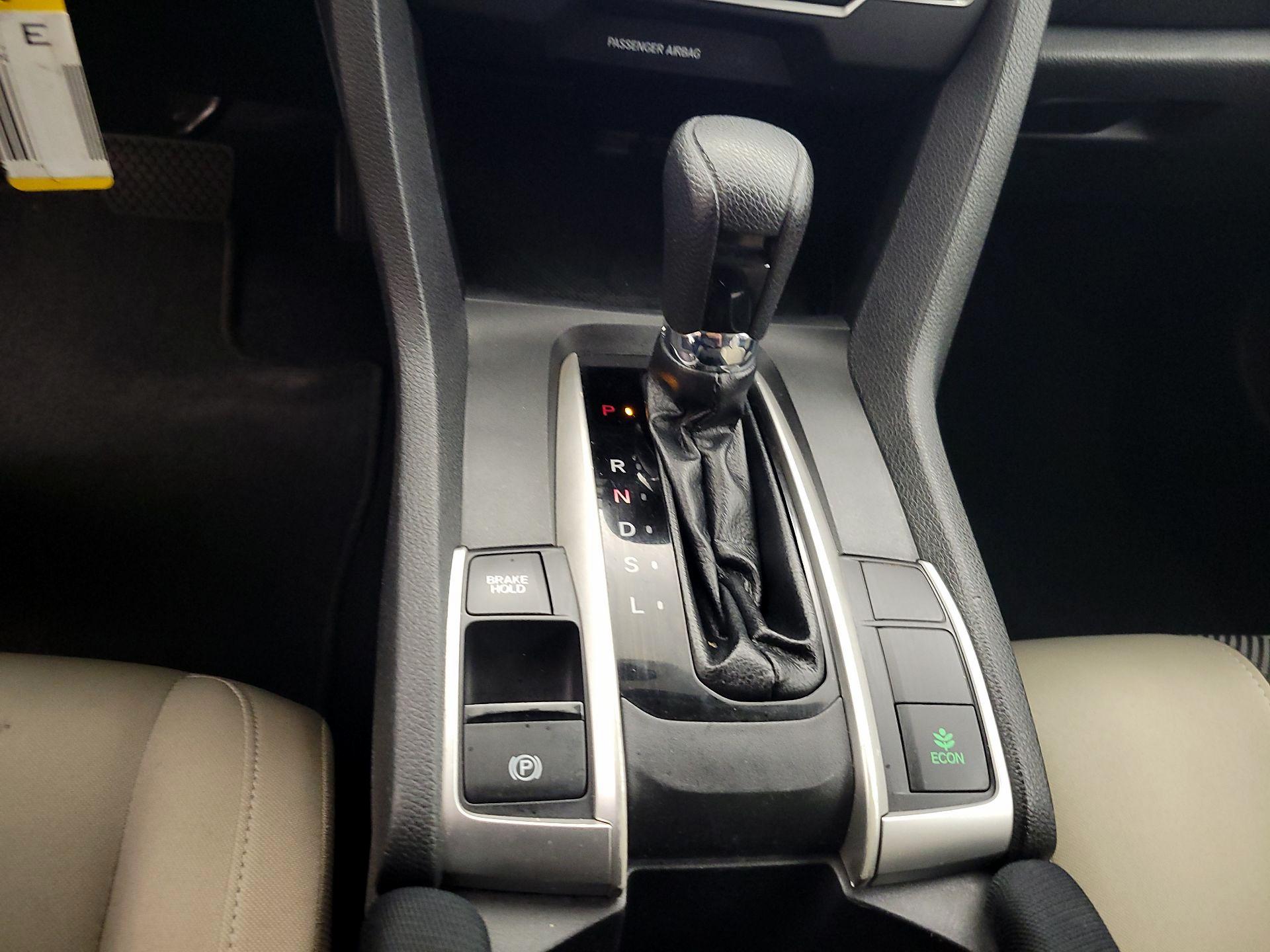 Thumbnail: 2016 Honda Civic - 17