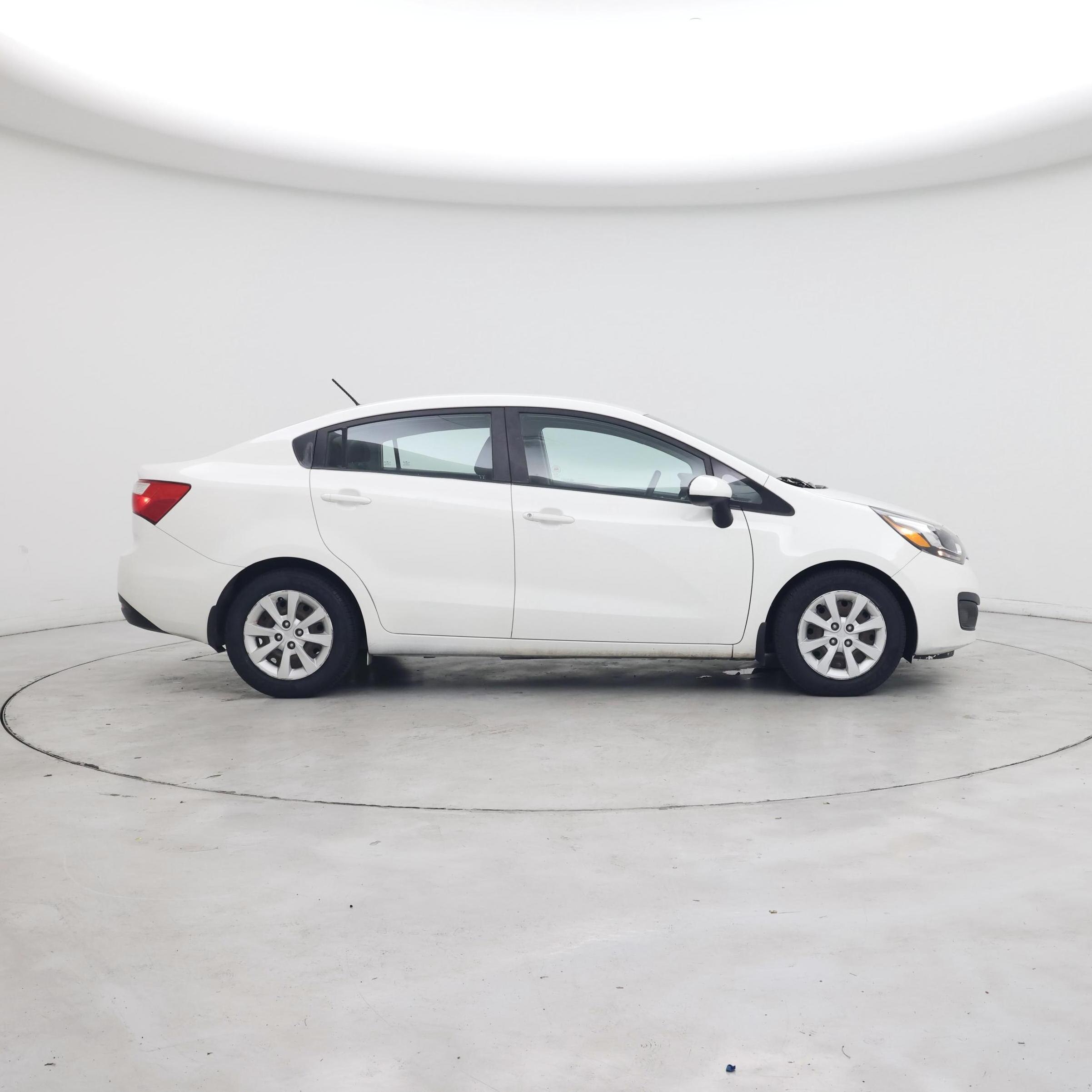 Thumbnail: 2014 Kia Rio - 7