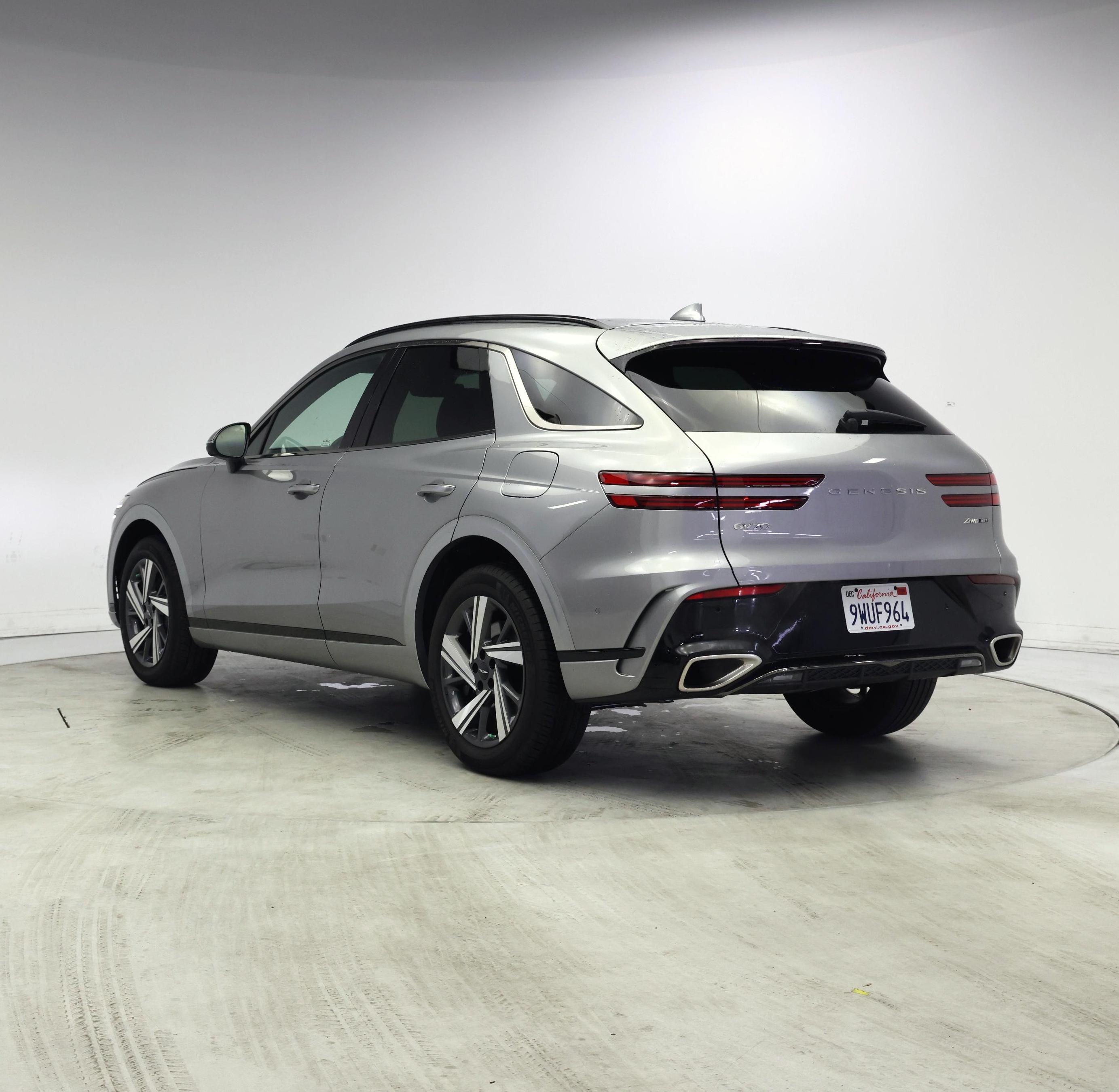 Thumbnail: 2026 Genesis GV70 - 2