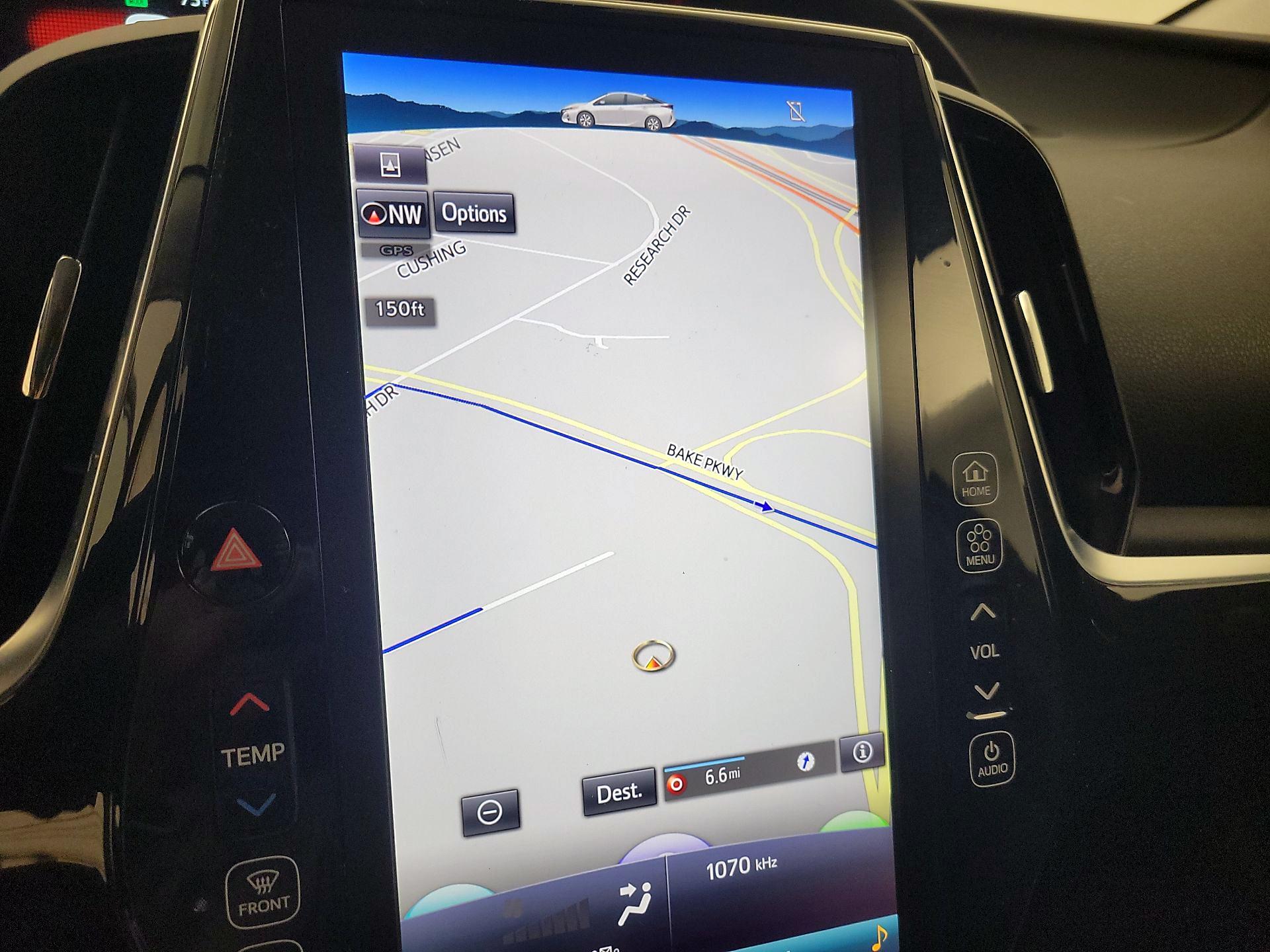 Thumbnail: 2020 Toyota Prius Prime - 14