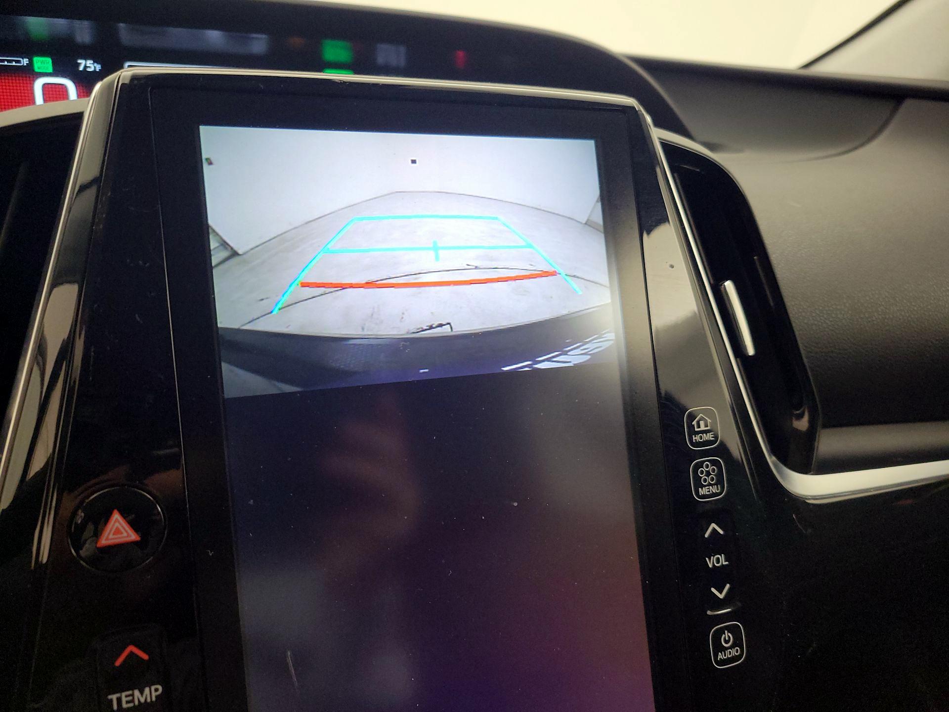 Thumbnail: 2020 Toyota Prius Prime - 15