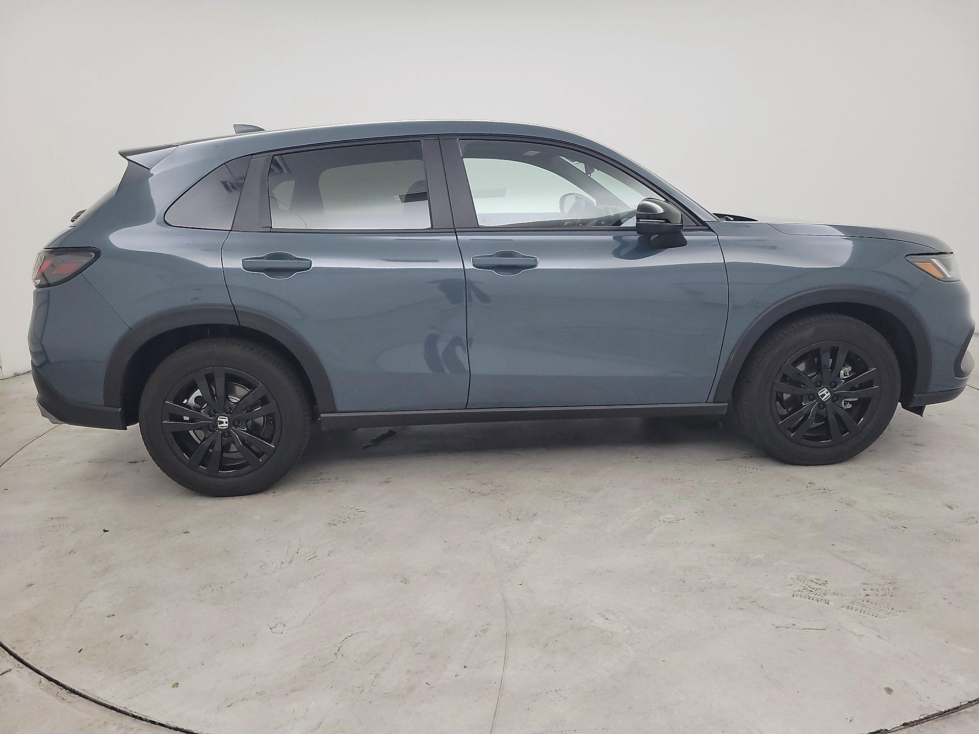 Thumbnail: 2026 Honda HR-V - 4