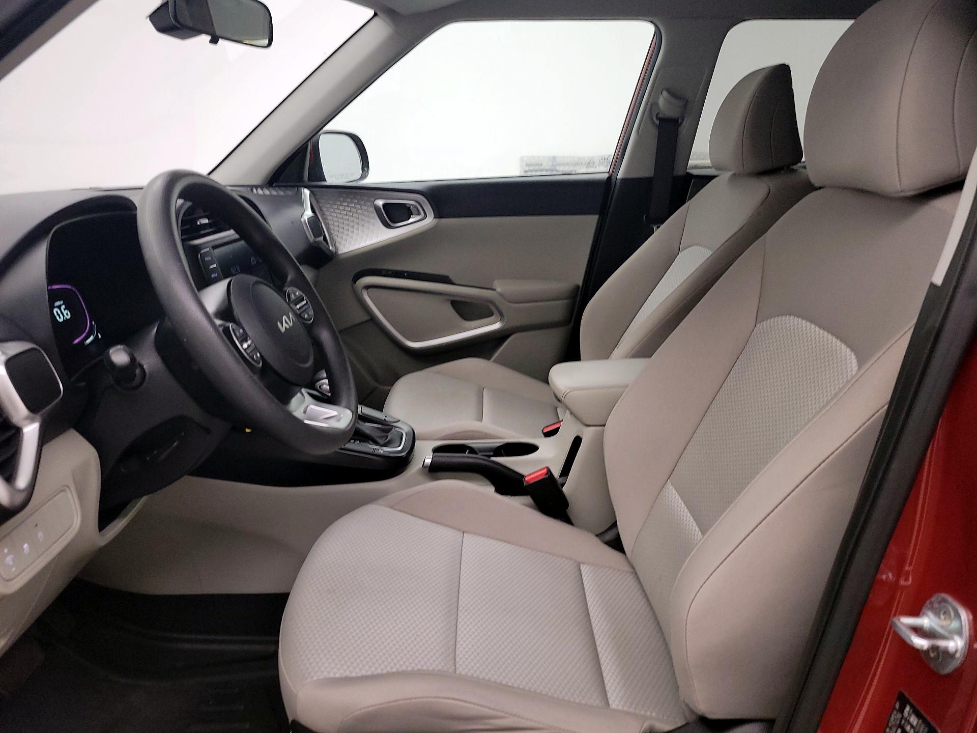 Thumbnail: 2023 Kia Soul - 11