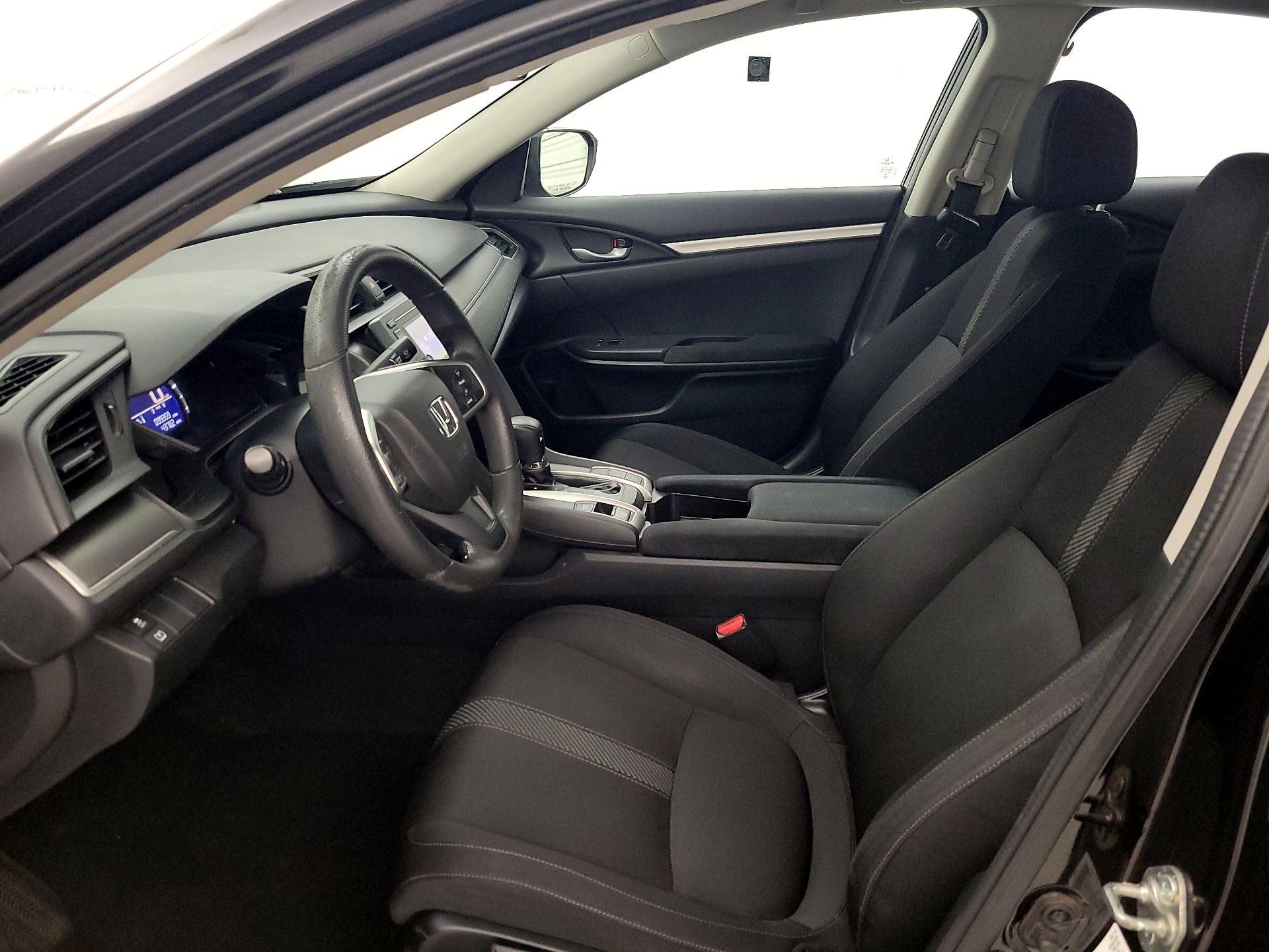 Thumbnail: 2016 Honda Civic - 9