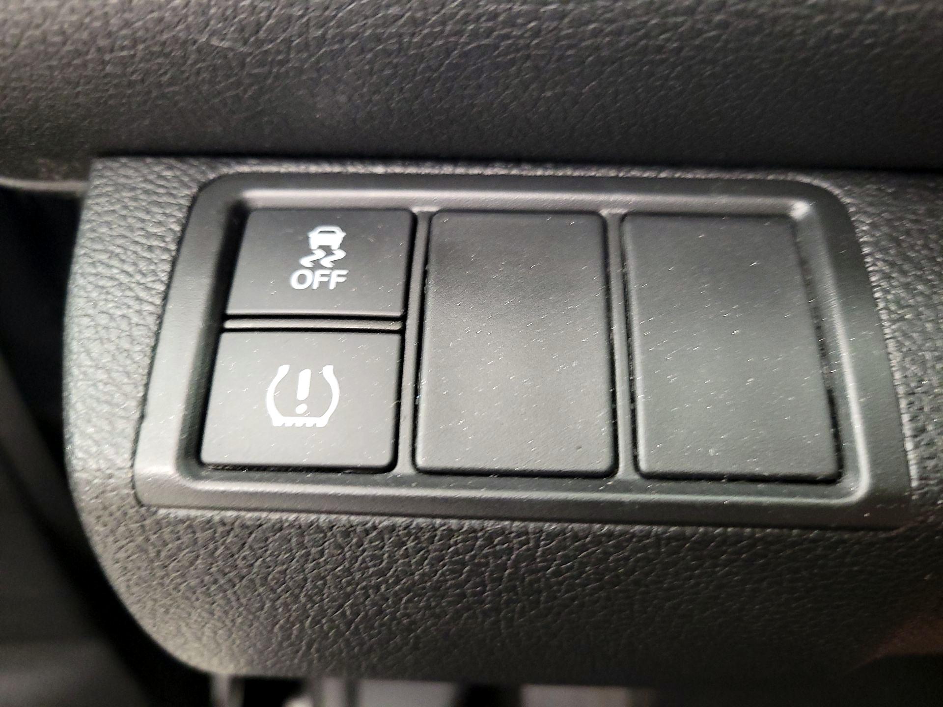 Thumbnail: 2016 Honda Civic - 11