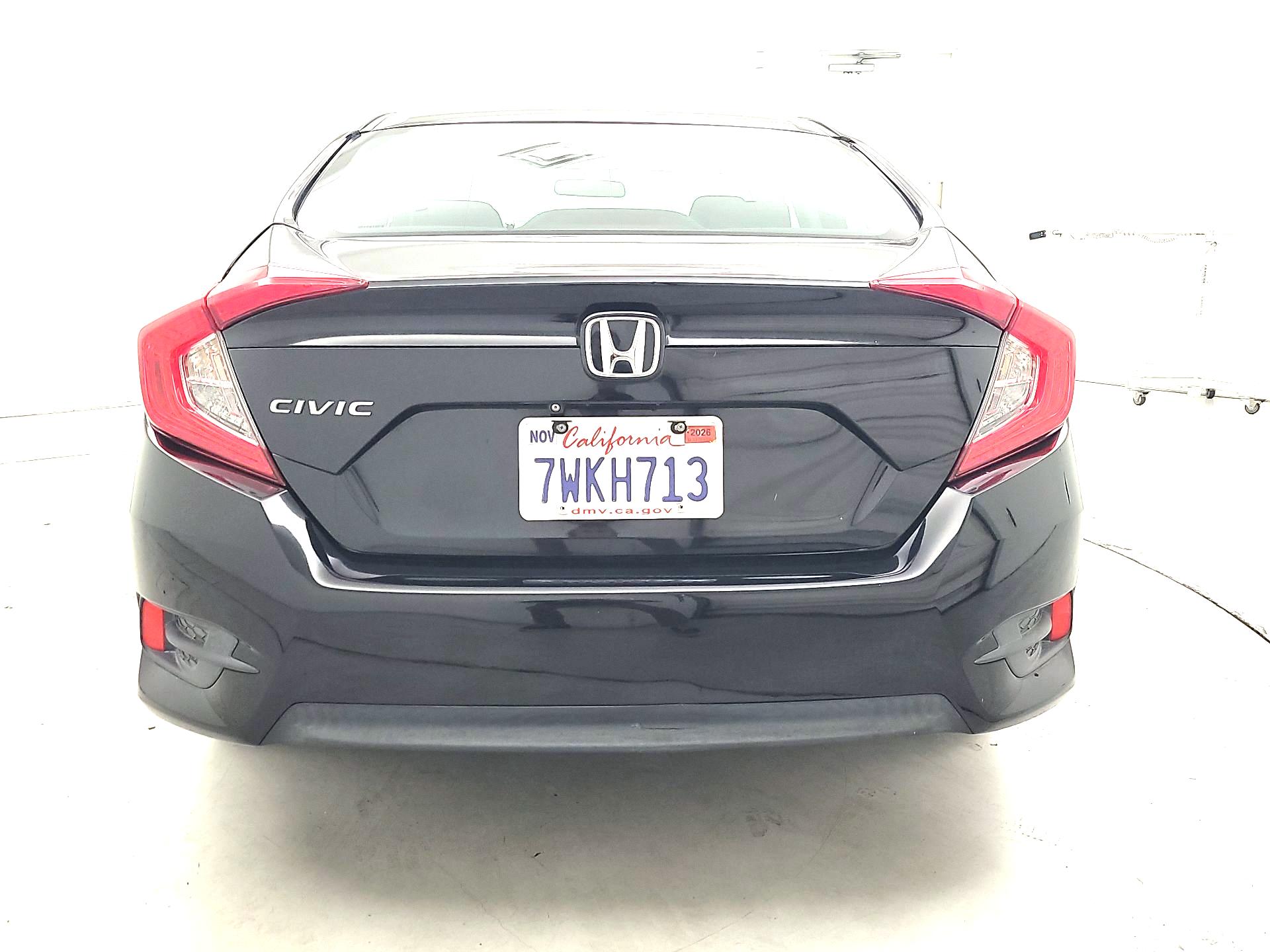Thumbnail: 2016 Honda Civic - 6