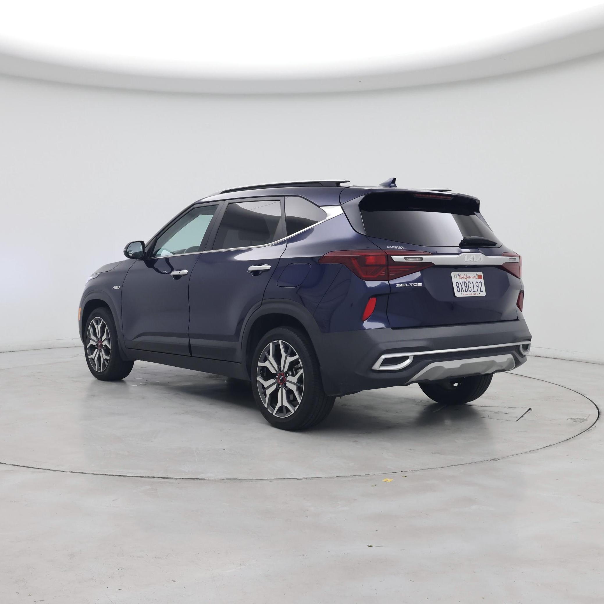 Thumbnail: 2022 Kia Seltos - 2