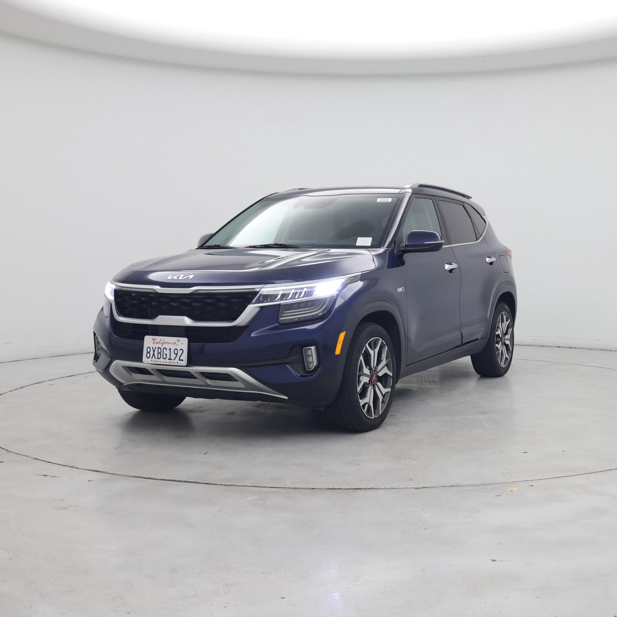 Thumbnail: 2022 Kia Seltos - 4
