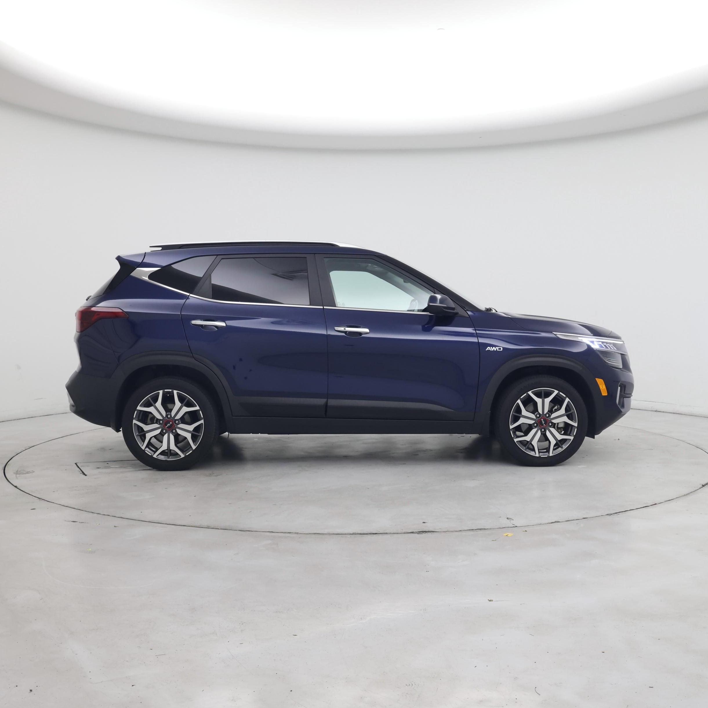 Thumbnail: 2022 Kia Seltos - 7