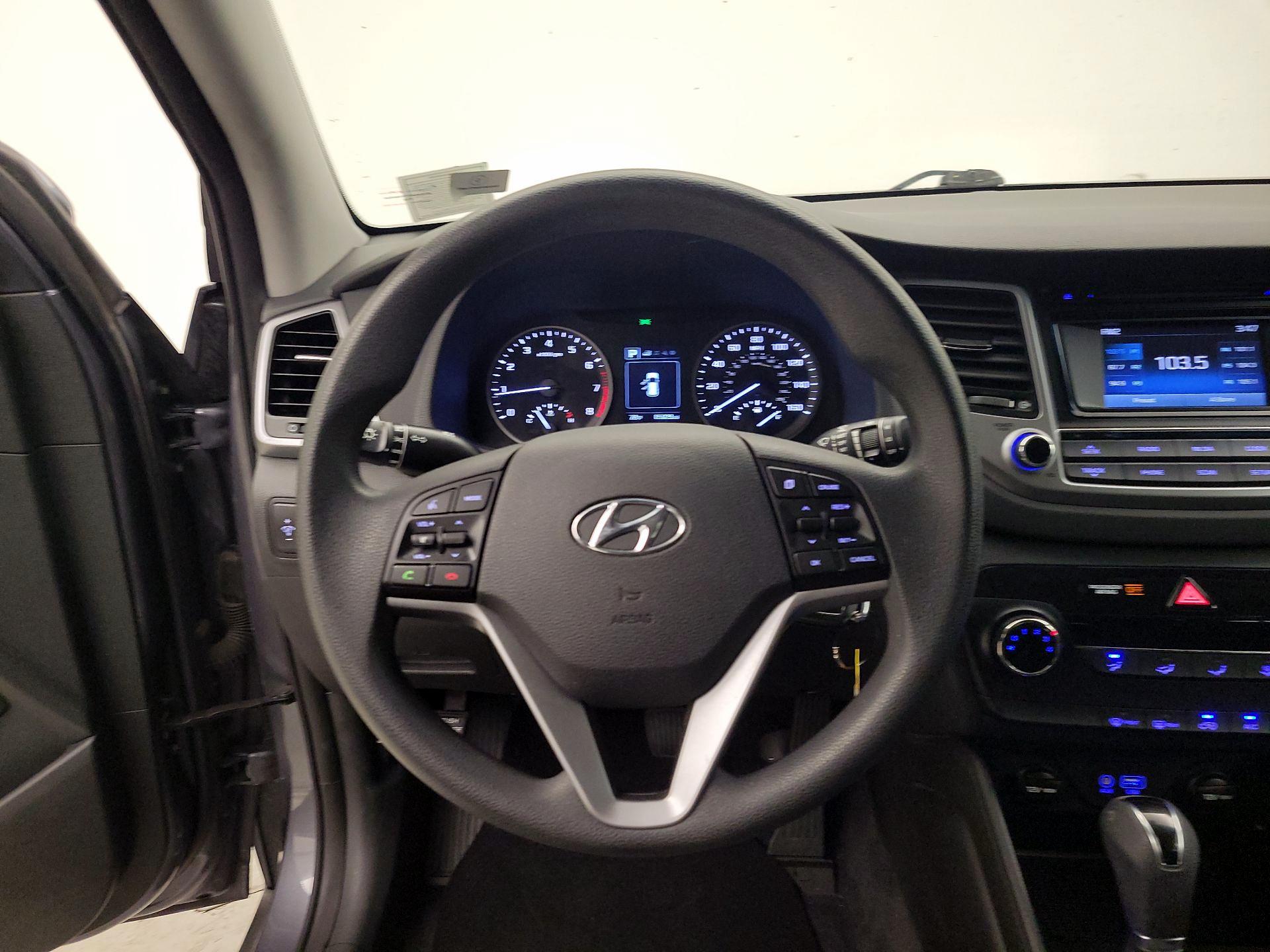 Thumbnail: 2018 Hyundai Tucson - 10