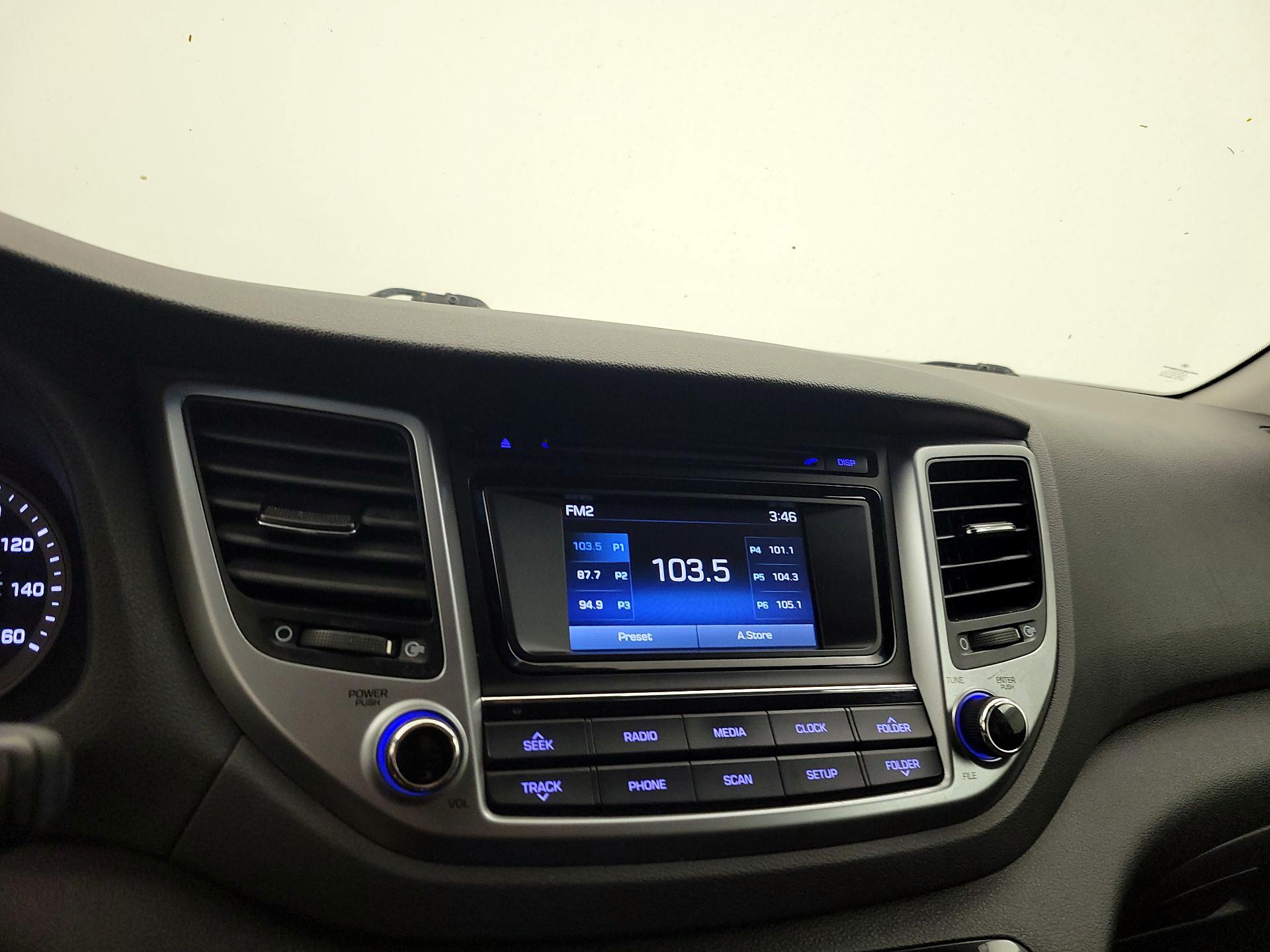 Thumbnail: 2018 Hyundai Tucson - 15