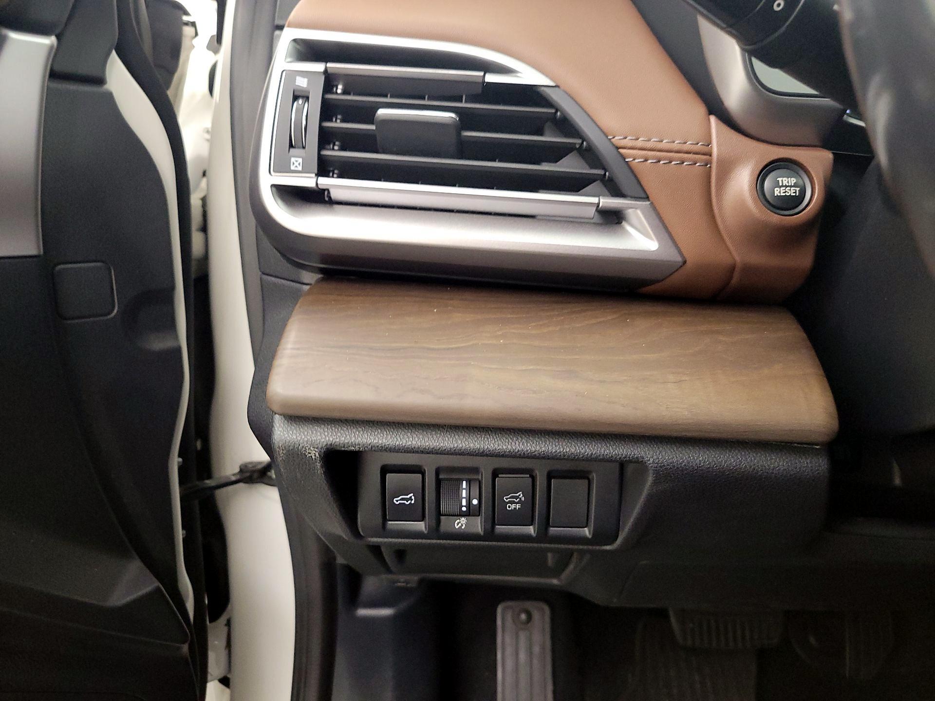Thumbnail: 2020 Subaru Outback - 13