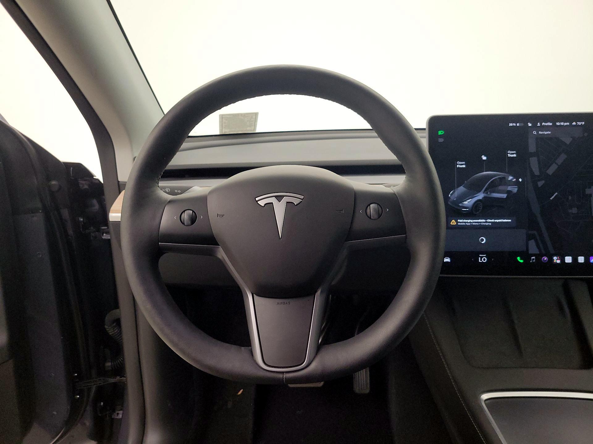 Thumbnail: 2023 Tesla Model Y - 10