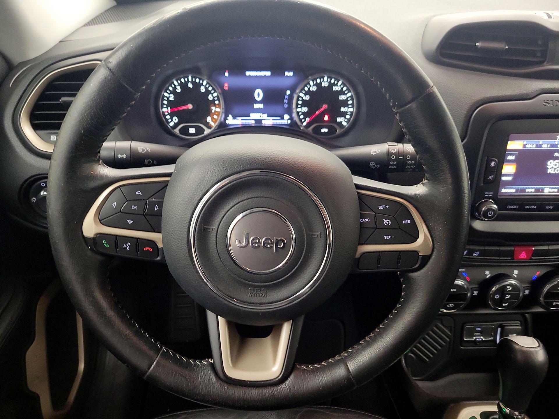 Thumbnail: 2016 Jeep Renegade - 10