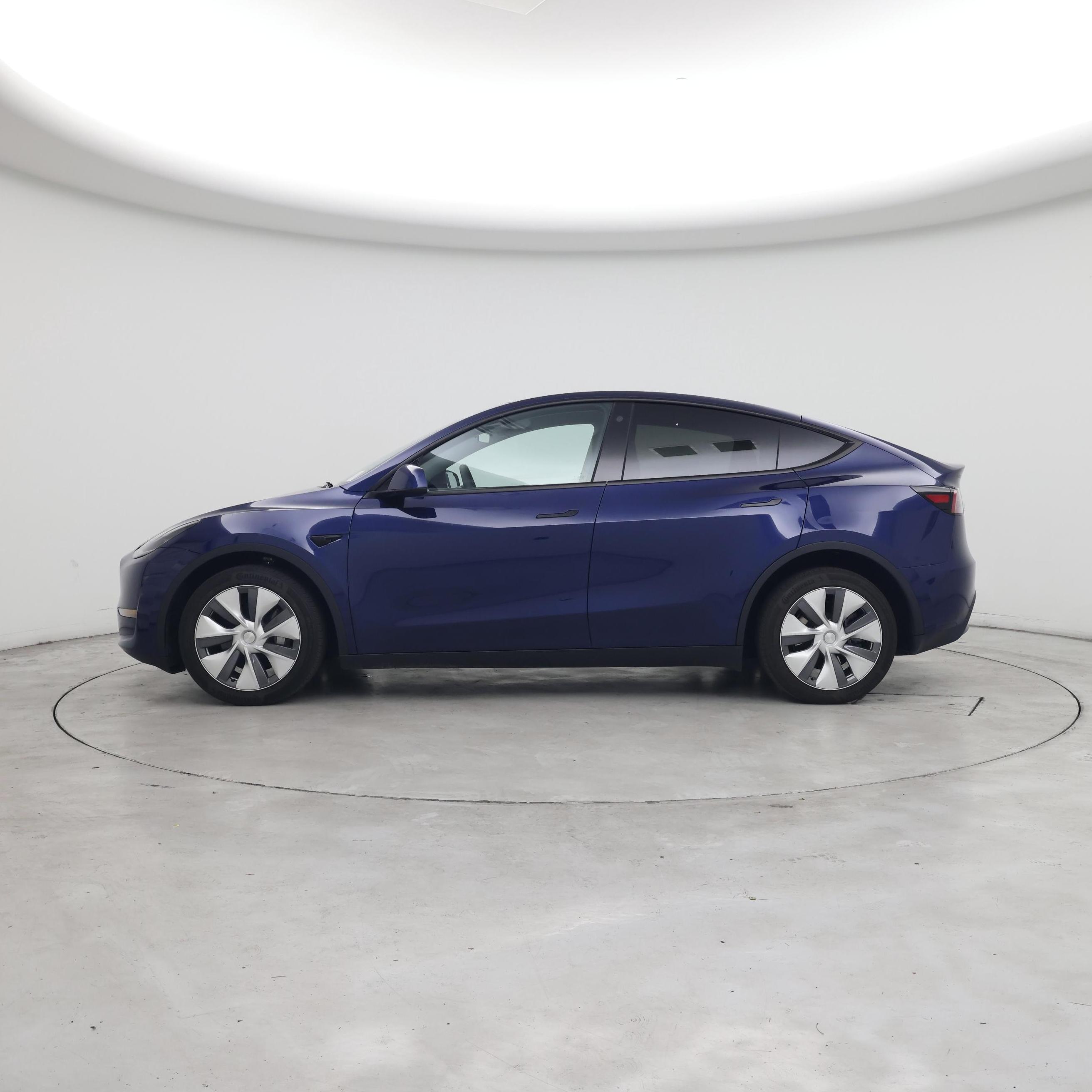 Thumbnail: 2023 Tesla Model Y - 3