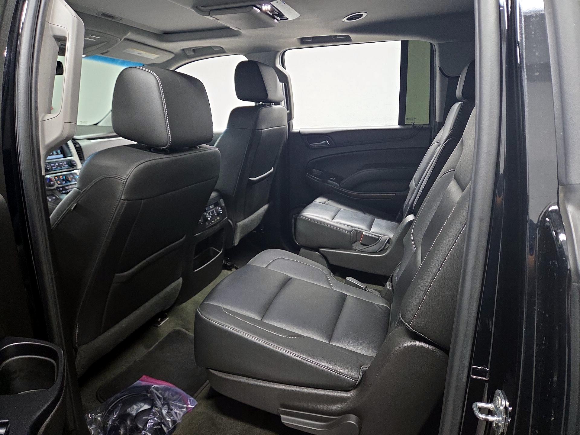 Thumbnail: 2018 Chevrolet Suburban - 18