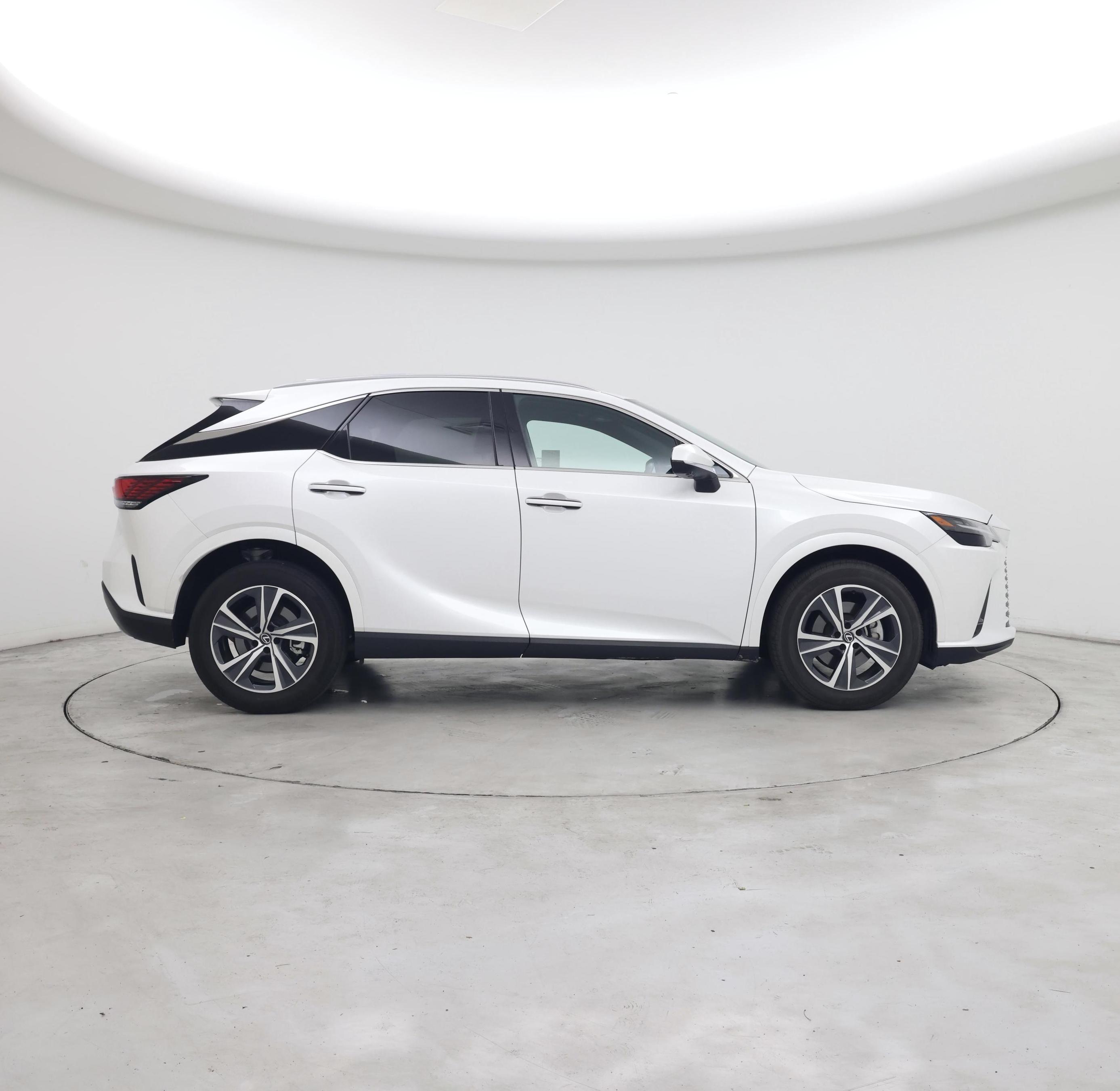 Thumbnail: 2023 Lexus RX - 7