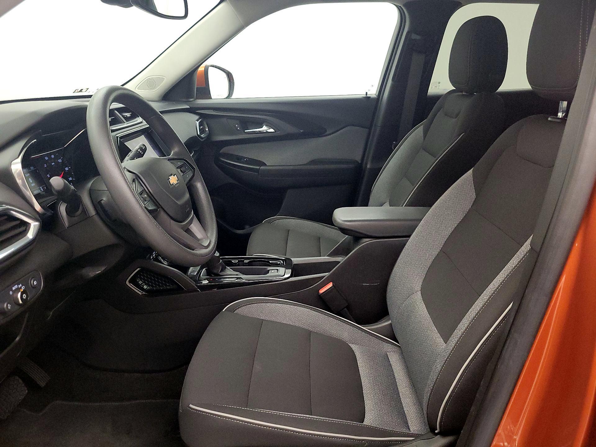 Thumbnail: 2022 Chevrolet TrailBlazer - 11