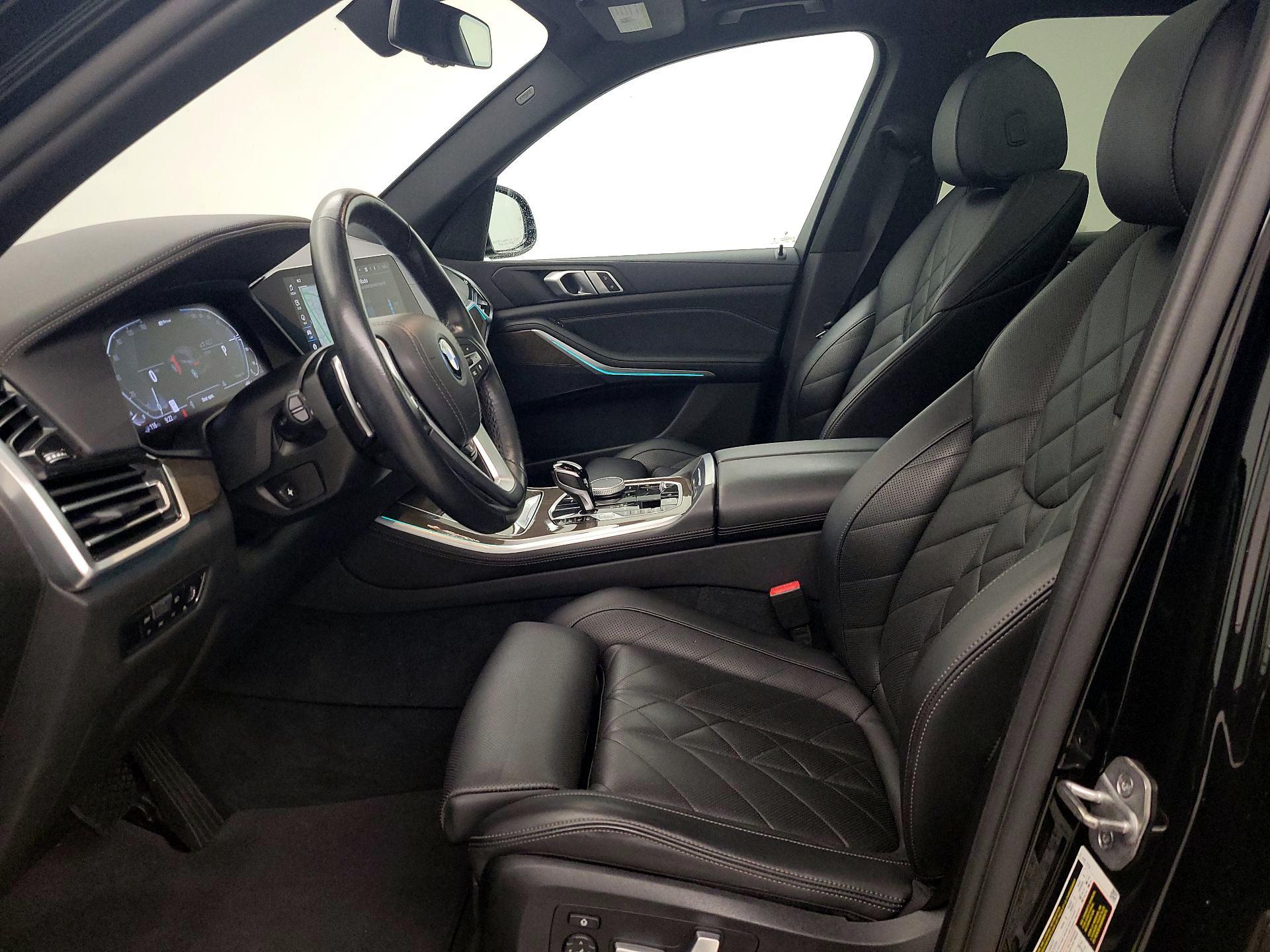 Thumbnail: 2023 BMW X5 - 11