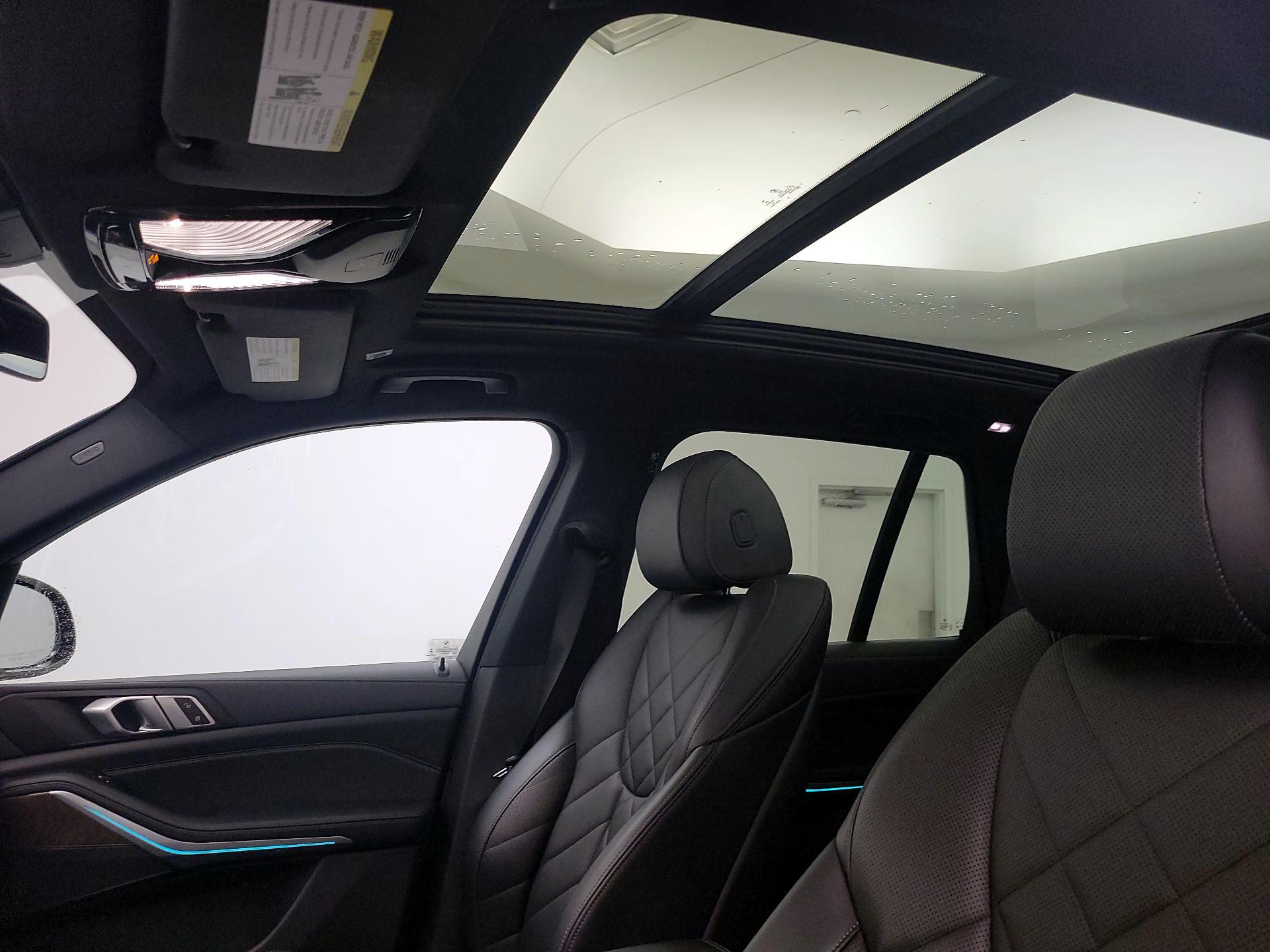 Thumbnail: 2023 BMW X5 - 20