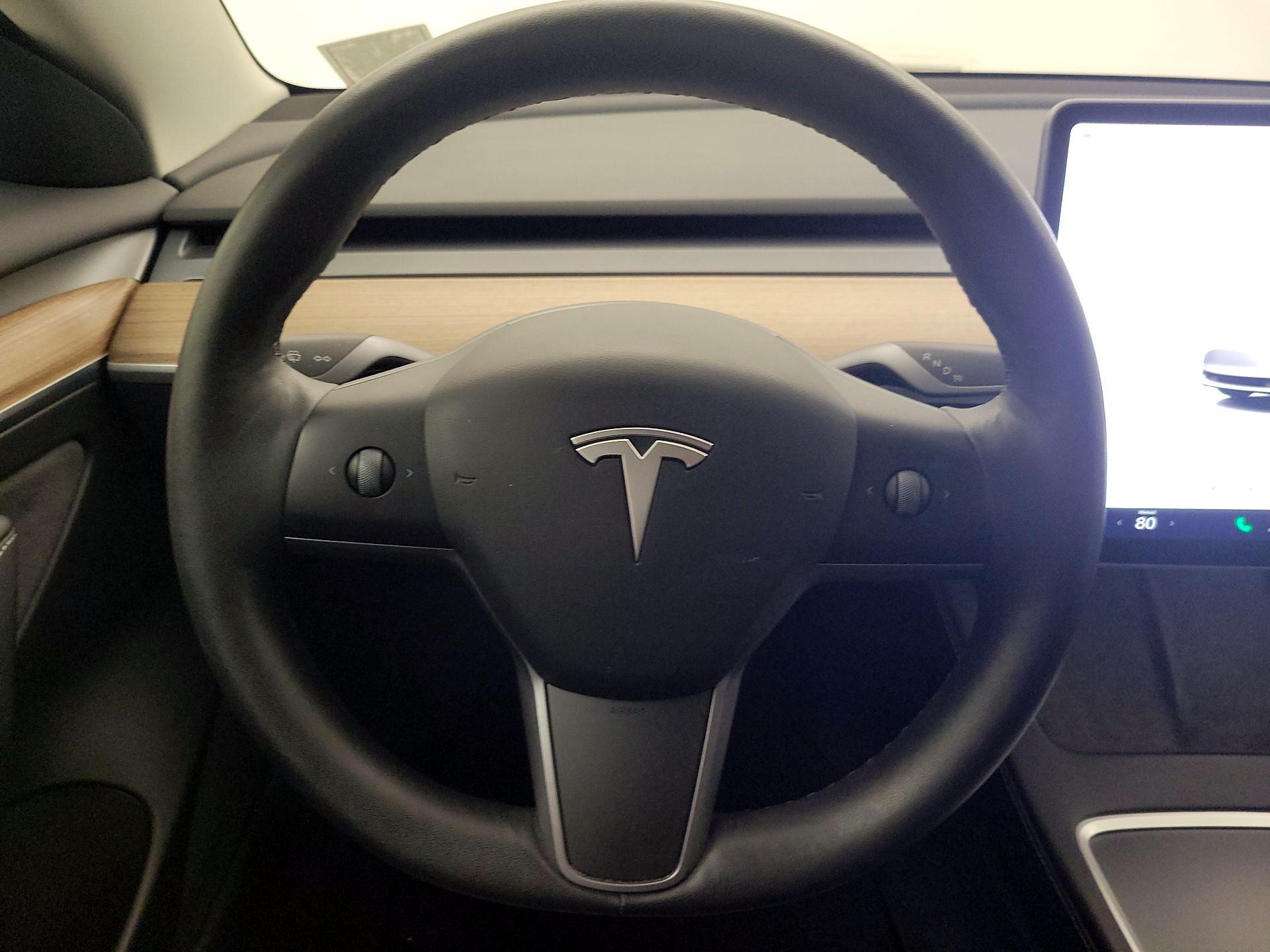 Thumbnail: 2022 Tesla Model 3 - 10