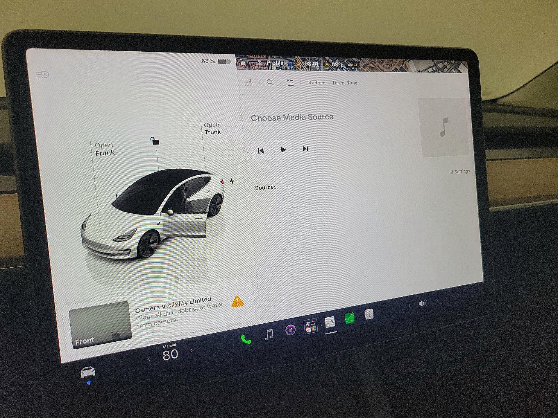 Thumbnail: 2022 Tesla Model 3 - 15