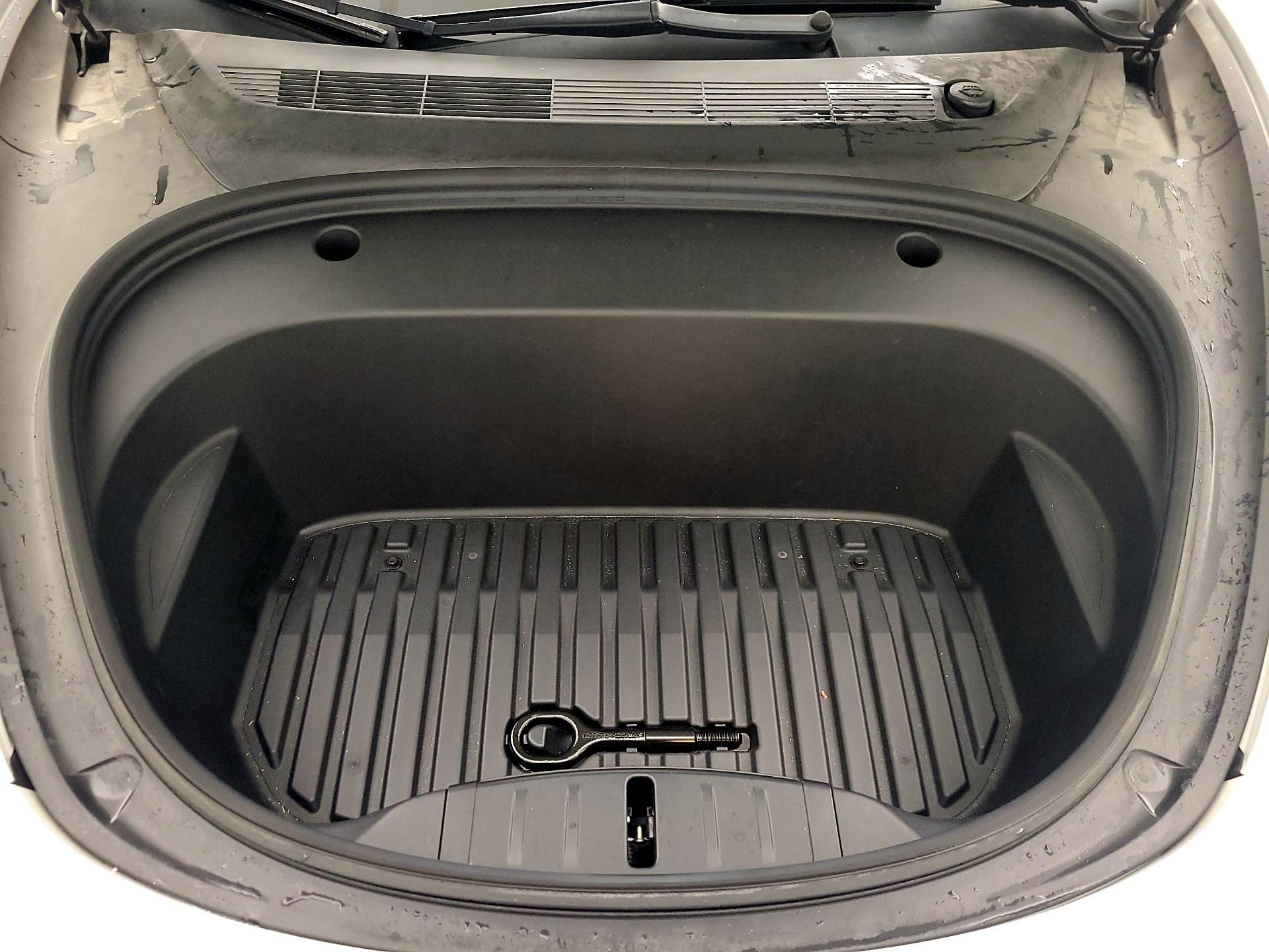 Thumbnail: 2022 Tesla Model 3 - 20
