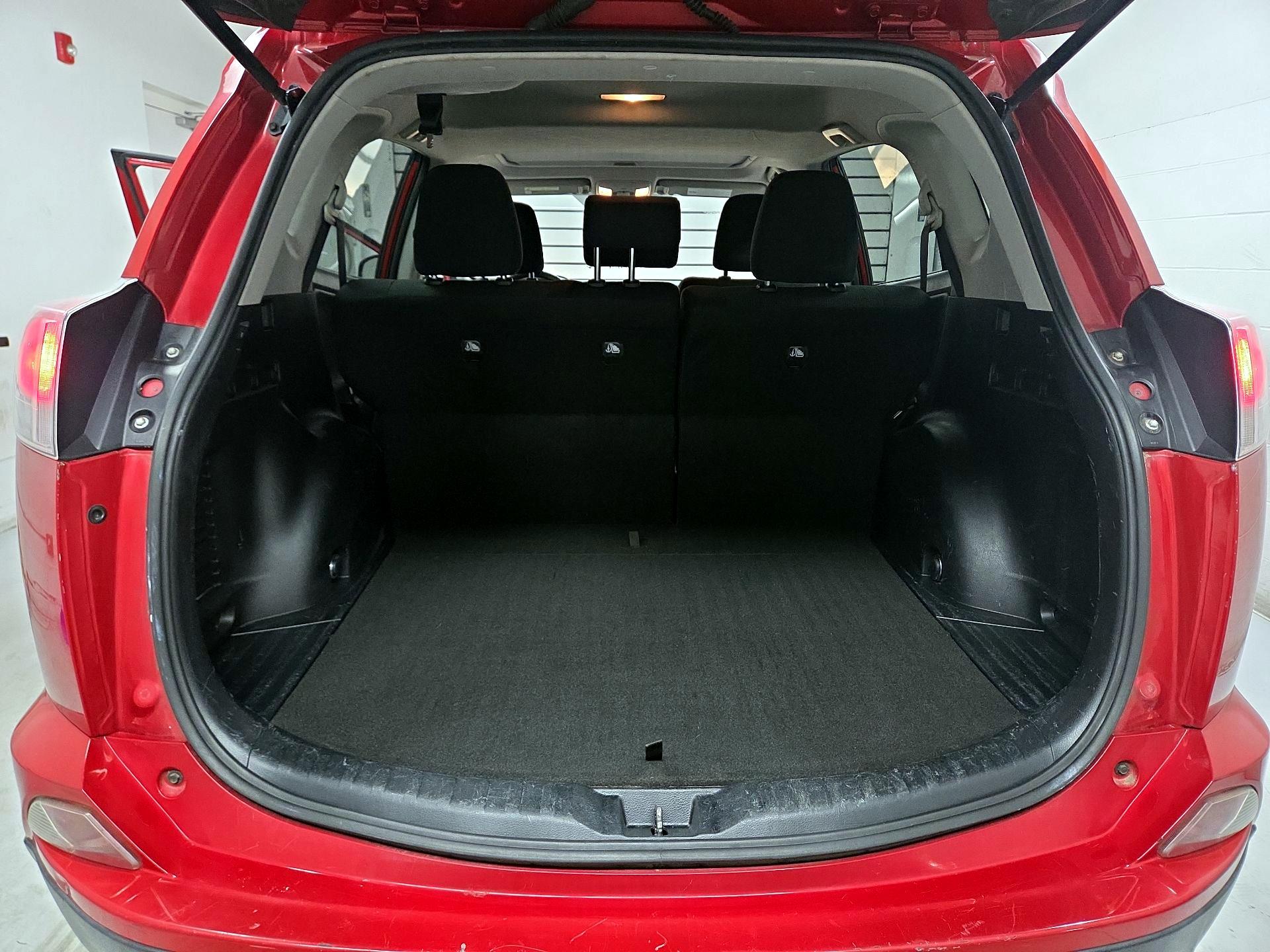 Thumbnail: 2017 Toyota RAV4 - 14