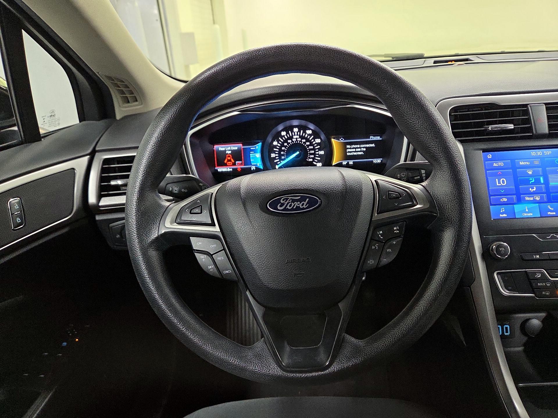 Thumbnail: 2020 Ford Fusion - 10