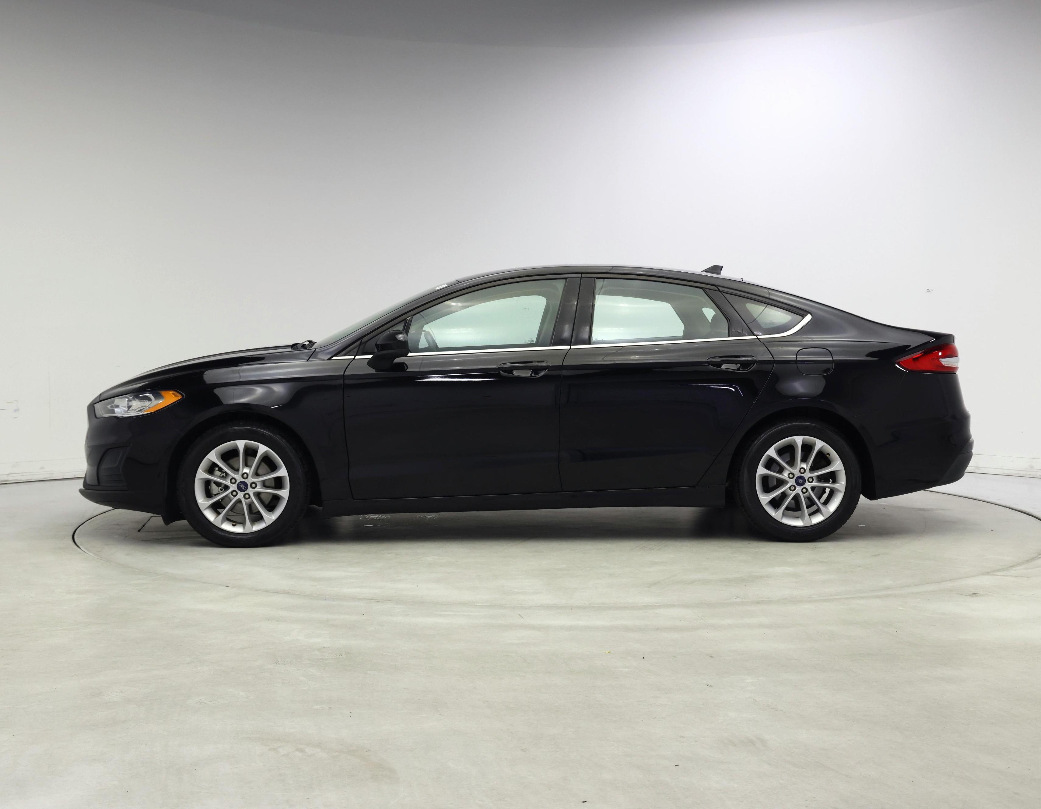 Thumbnail: 2020 Ford Fusion - 3