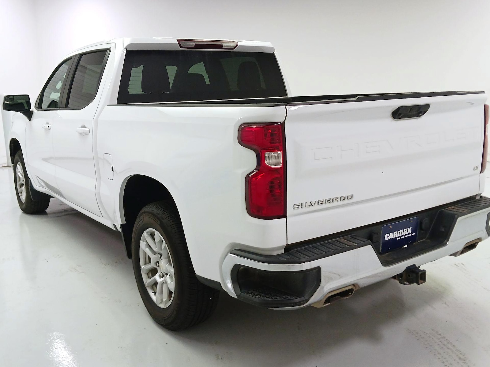 2023 Chevrolet Silverado 1500 LT - Photo 7