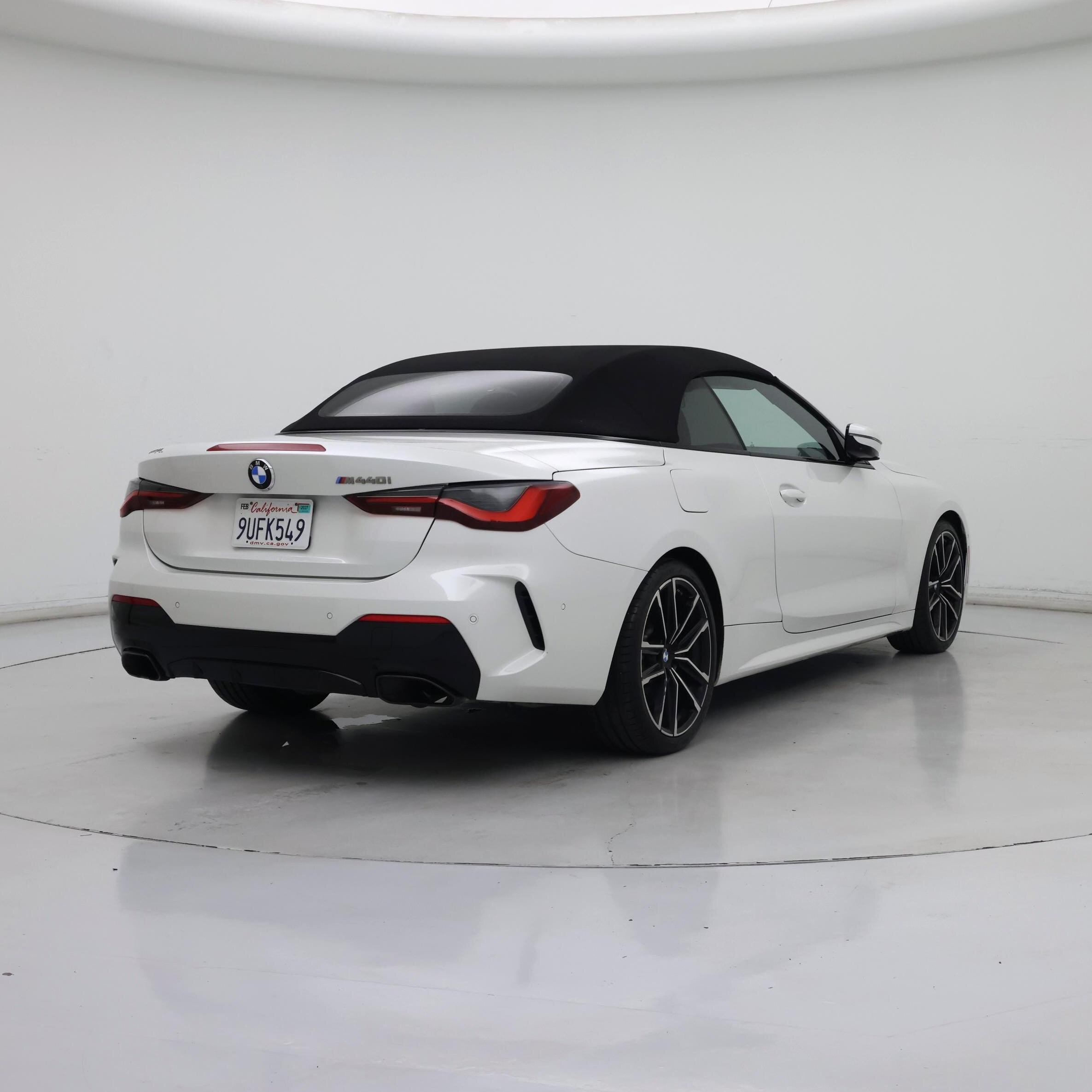 Thumbnail: 2024 BMW 4 Series - 8