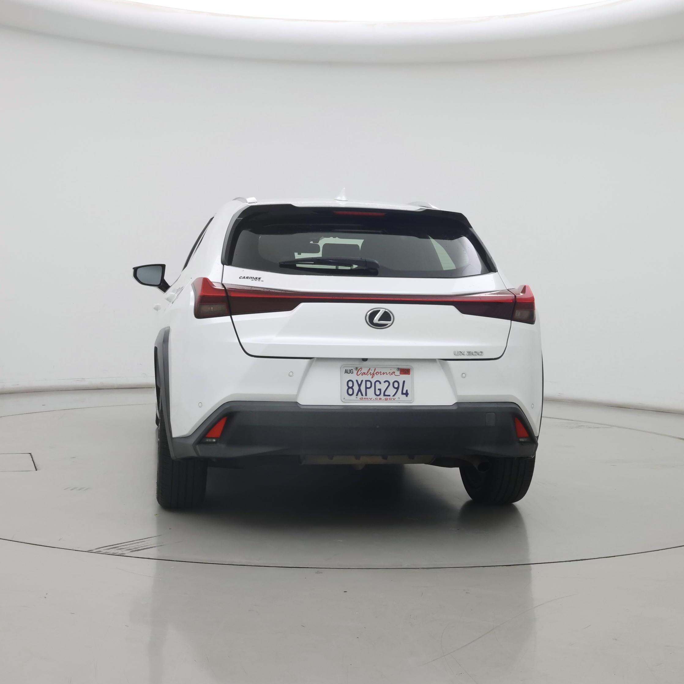 Thumbnail: 2021 Lexus UX - 6