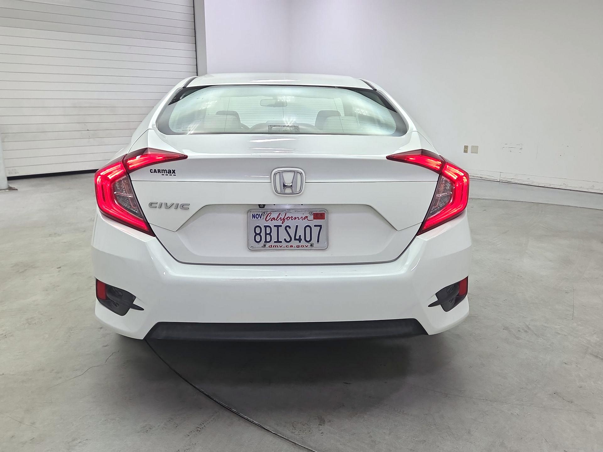 Thumbnail: 2017 Honda Civic - 6
