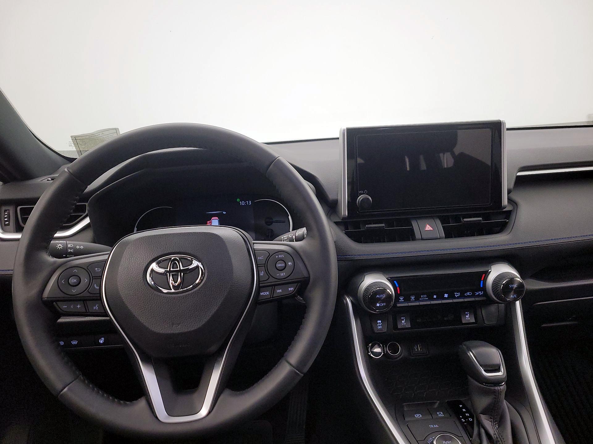 Thumbnail: 2024 Toyota RAV4 - 9