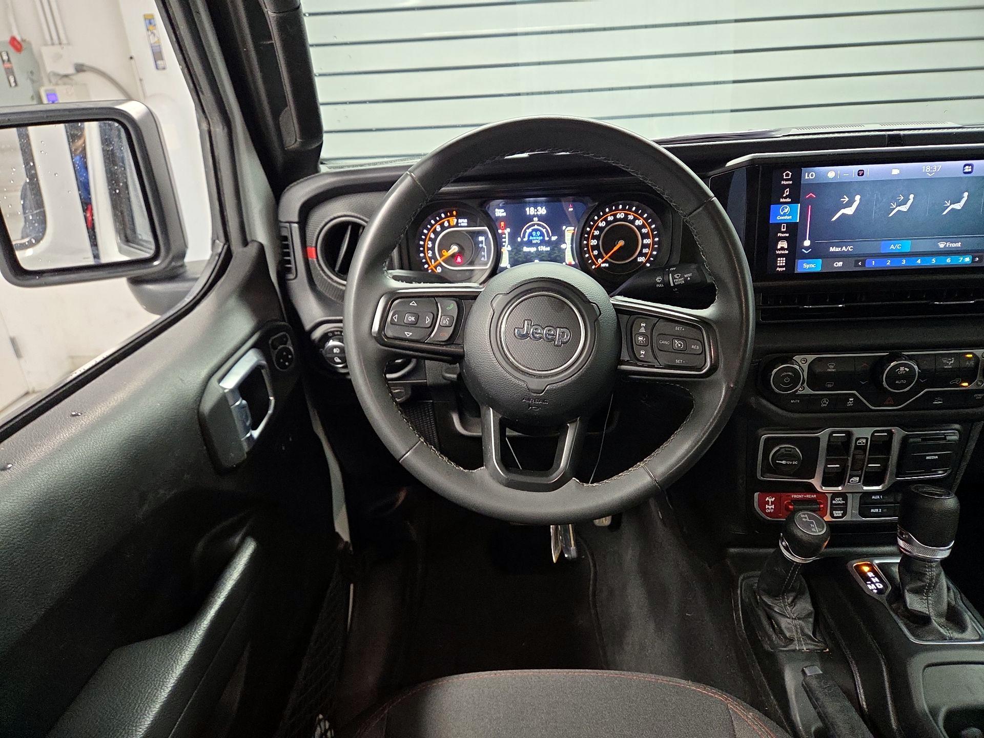 Thumbnail: 2026 Jeep Gladiator - 10