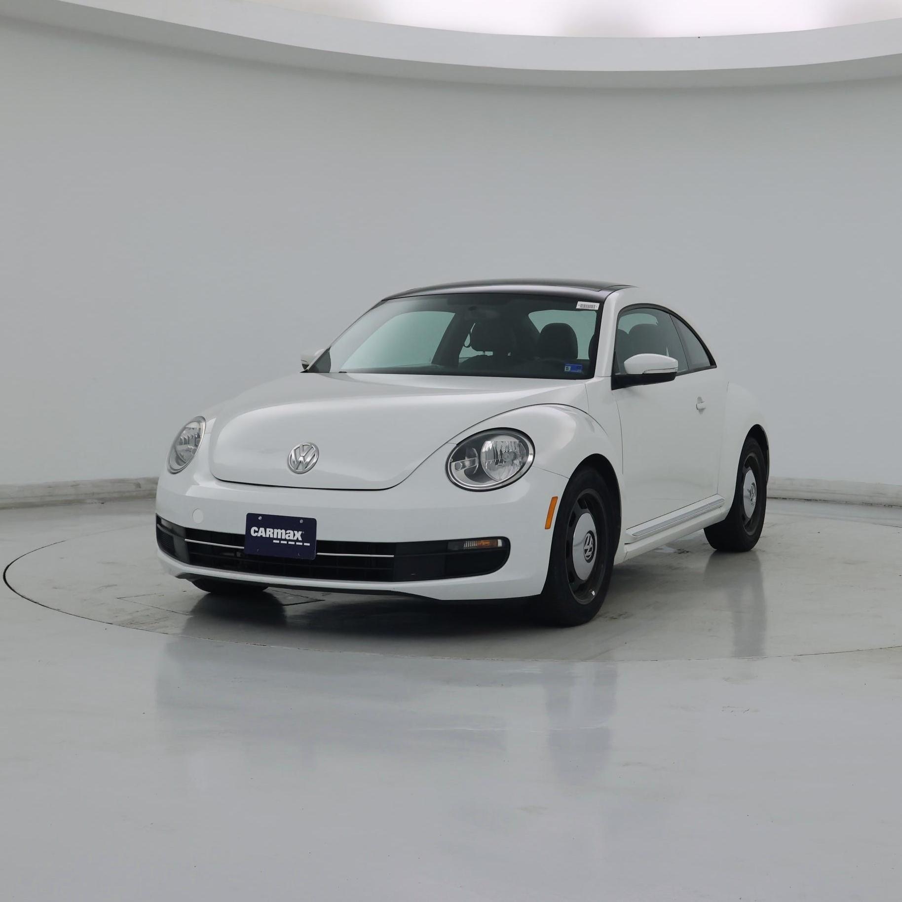 Thumbnail: 2015 Volkswagen Beetle - 4