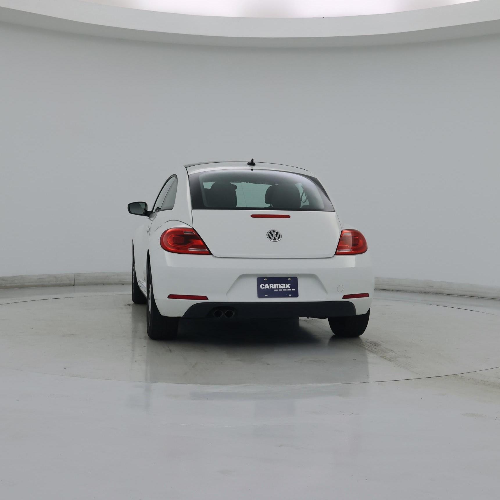 Thumbnail: 2015 Volkswagen Beetle - 6