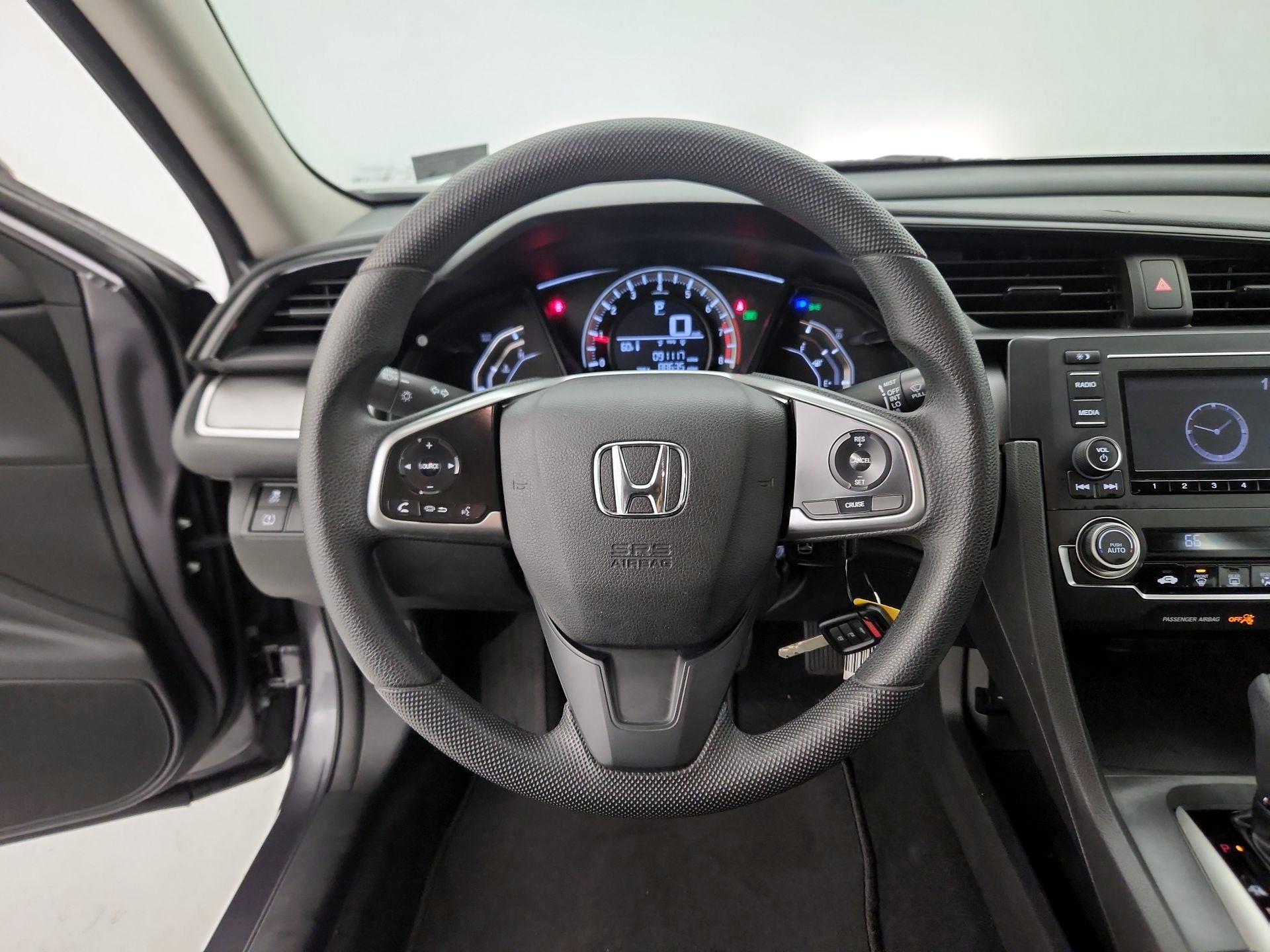 Thumbnail: 2016 Honda Civic - 10