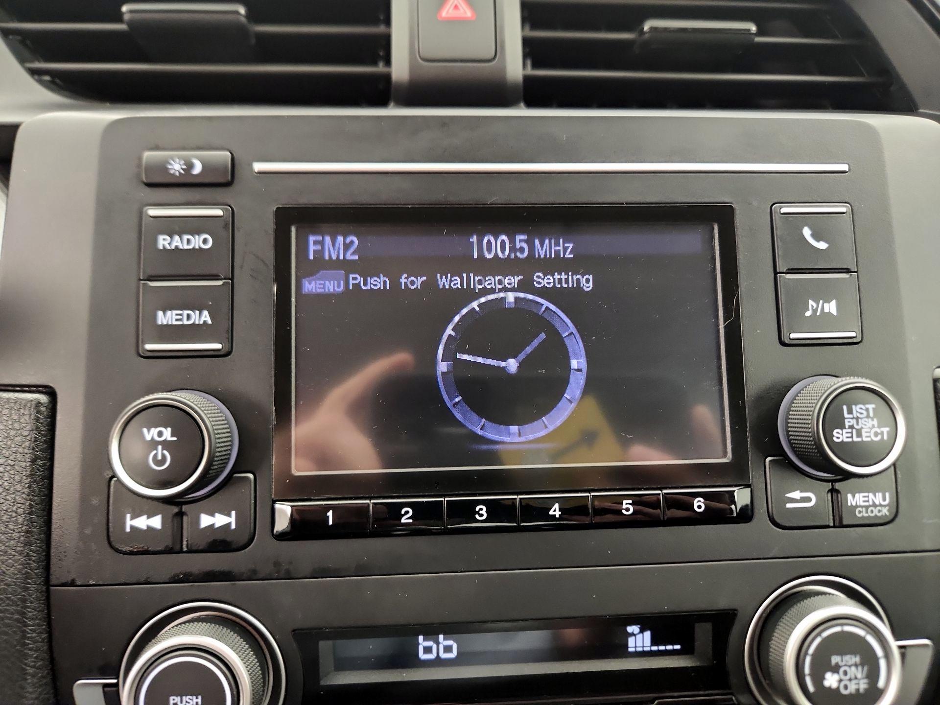 Thumbnail: 2016 Honda Civic - 15