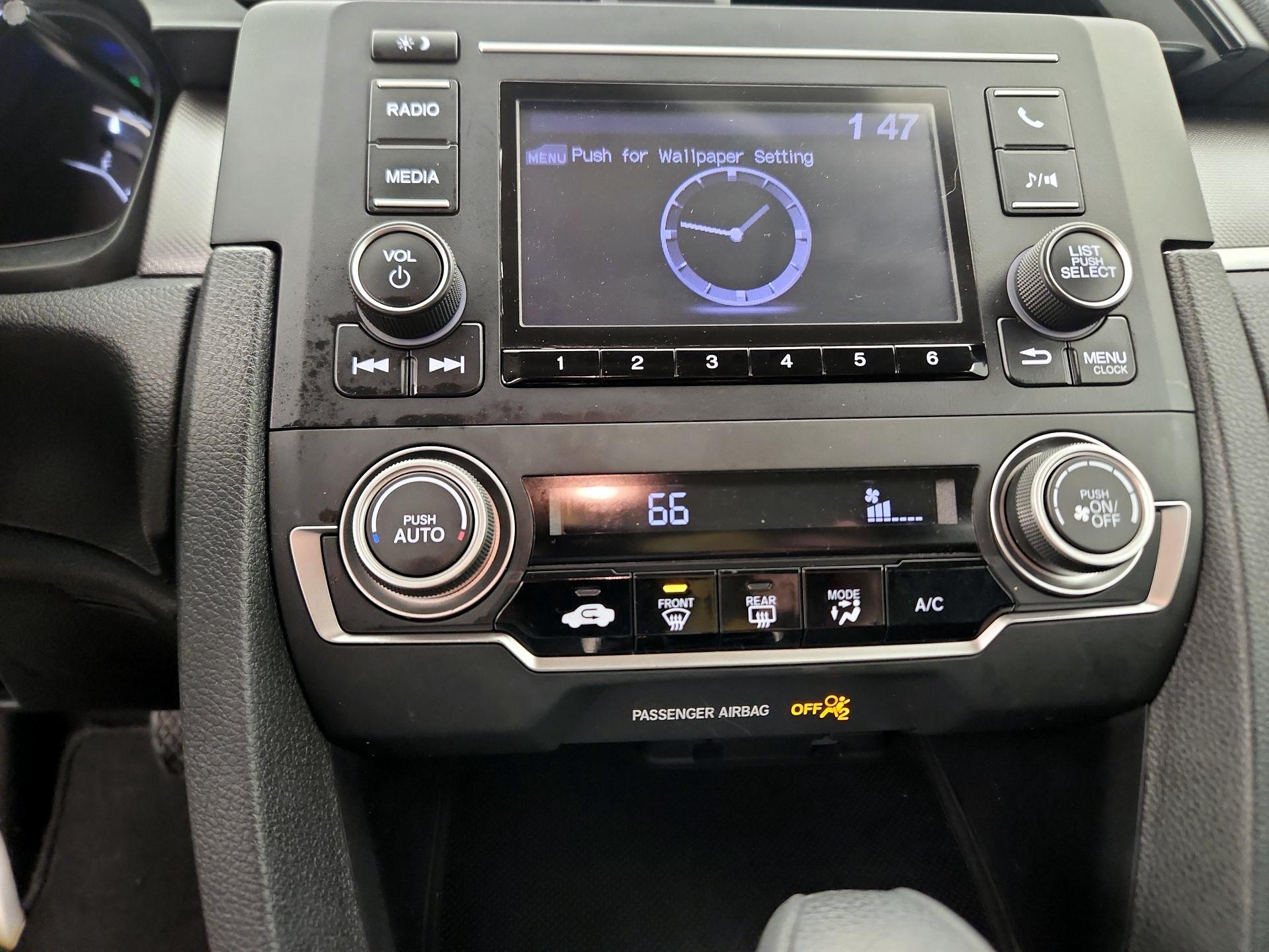 Thumbnail: 2016 Honda Civic - 16