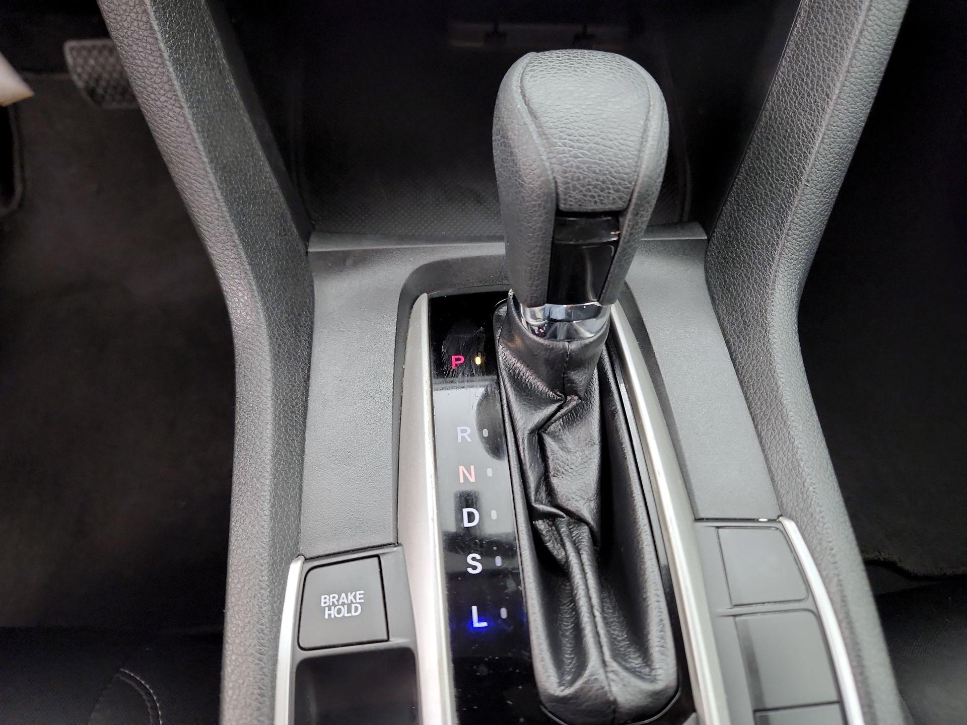 Thumbnail: 2016 Honda Civic - 17